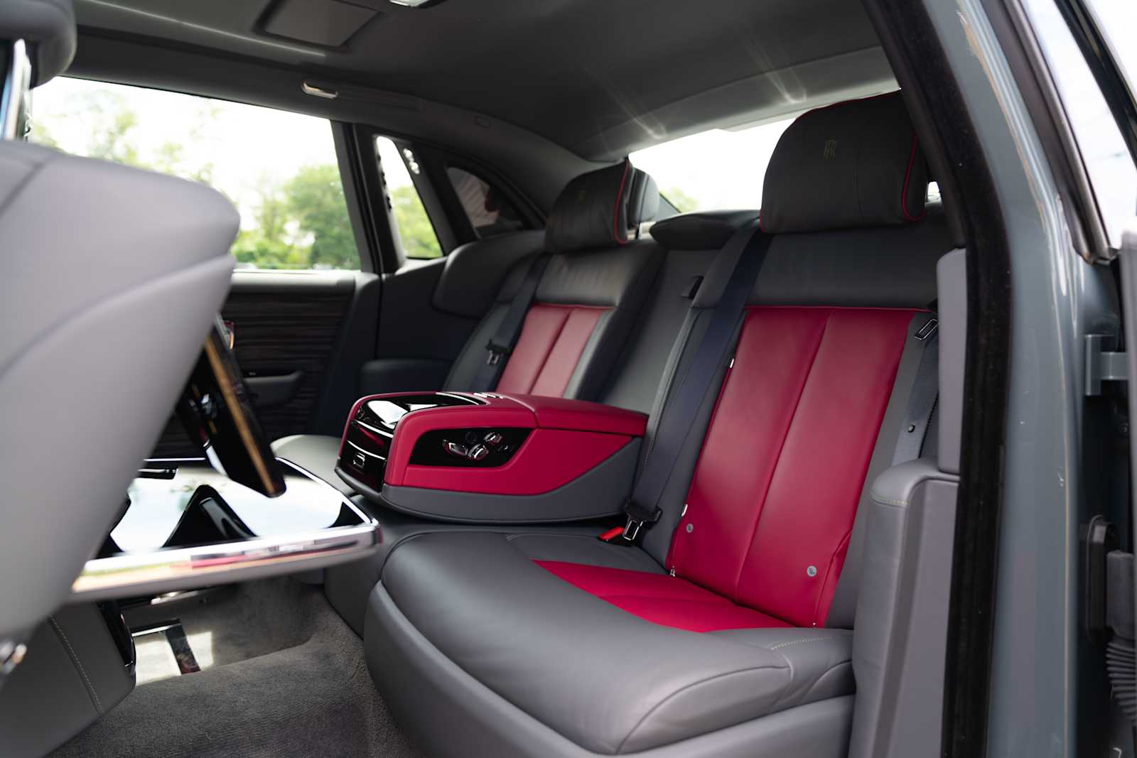 used 2023 Rolls-Royce Phantom car, priced at $448,998