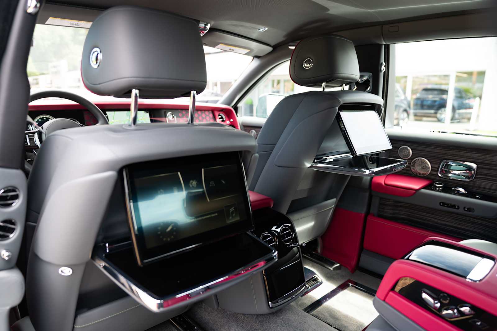 used 2023 Rolls-Royce Phantom car, priced at $448,998