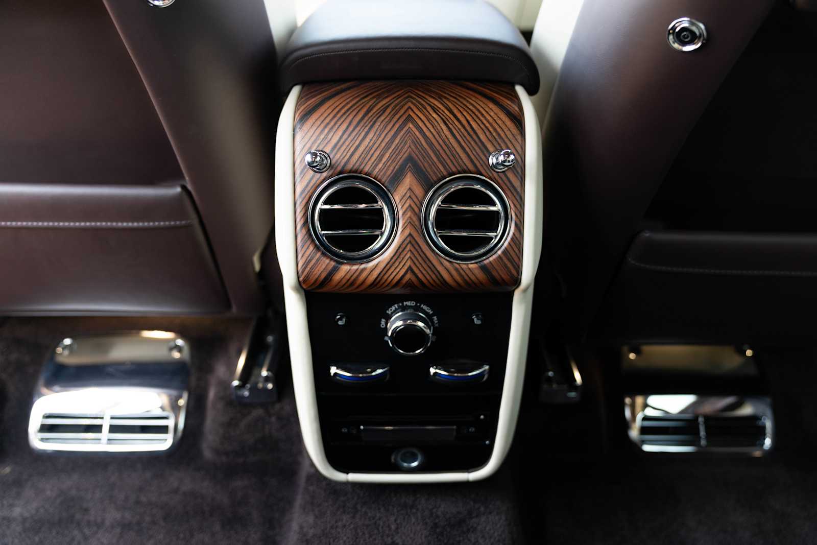 used 2019 Rolls-Royce Cullinan car, priced at $239,998