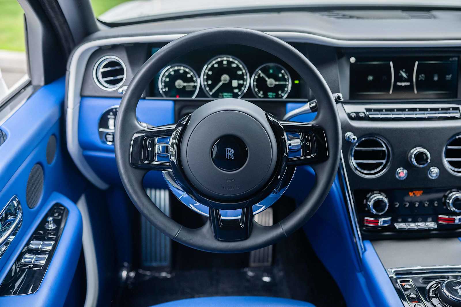 used 2023 Rolls-Royce Cullinan car, priced at $299,998