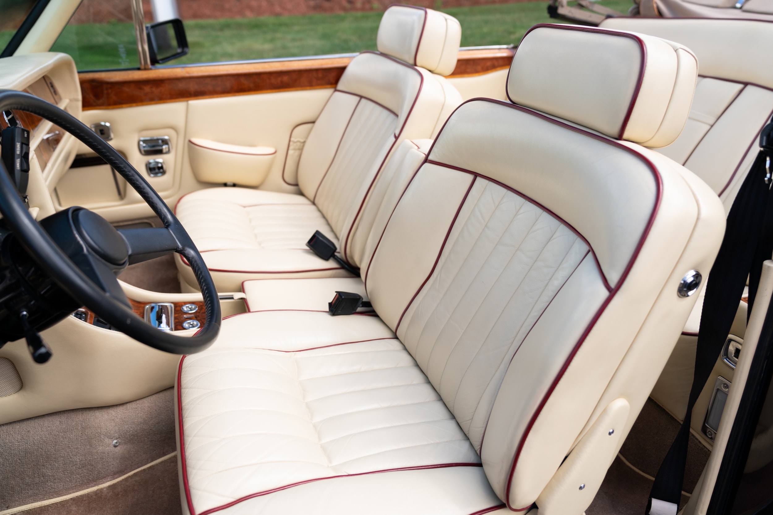 used 1986 Rolls-Royce Corniche II car, priced at $89,998