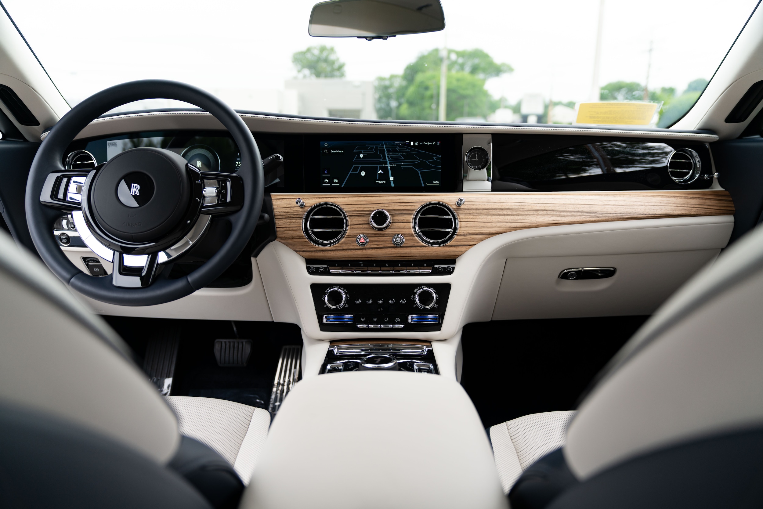 used 2024 Rolls-Royce Spectre car, priced at $449,998