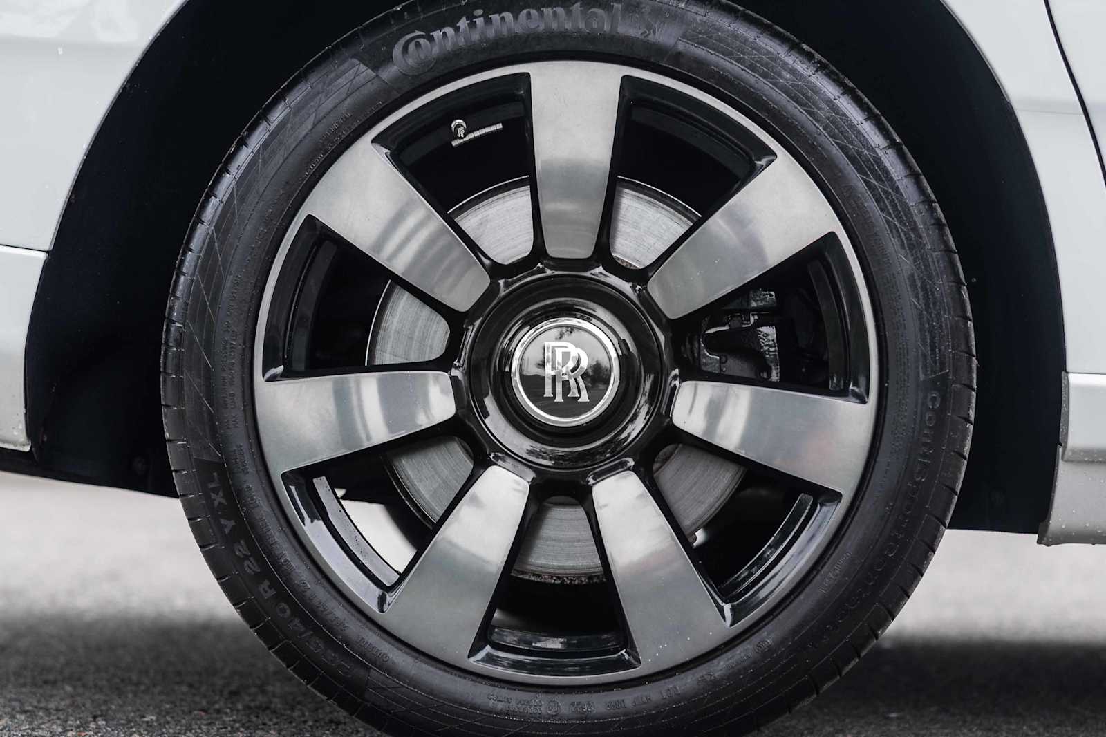 used 2023 Rolls-Royce Cullinan car, priced at $299,998