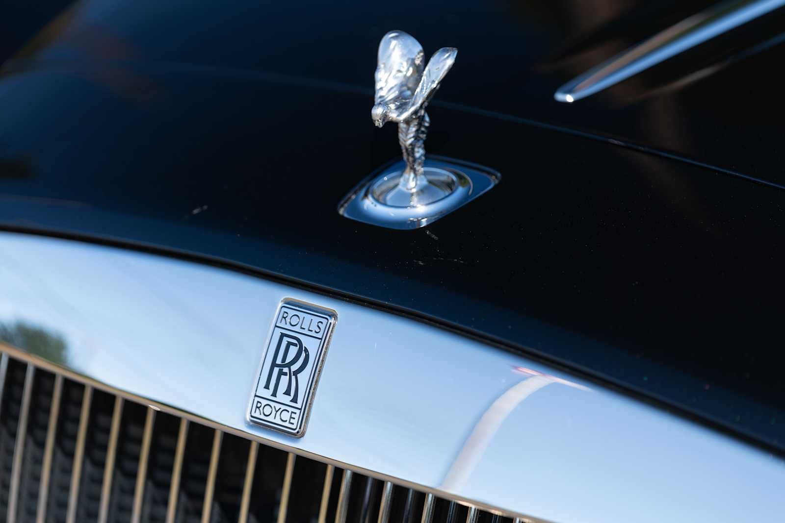 used 2019 Rolls-Royce Dawn car, priced at $249,998