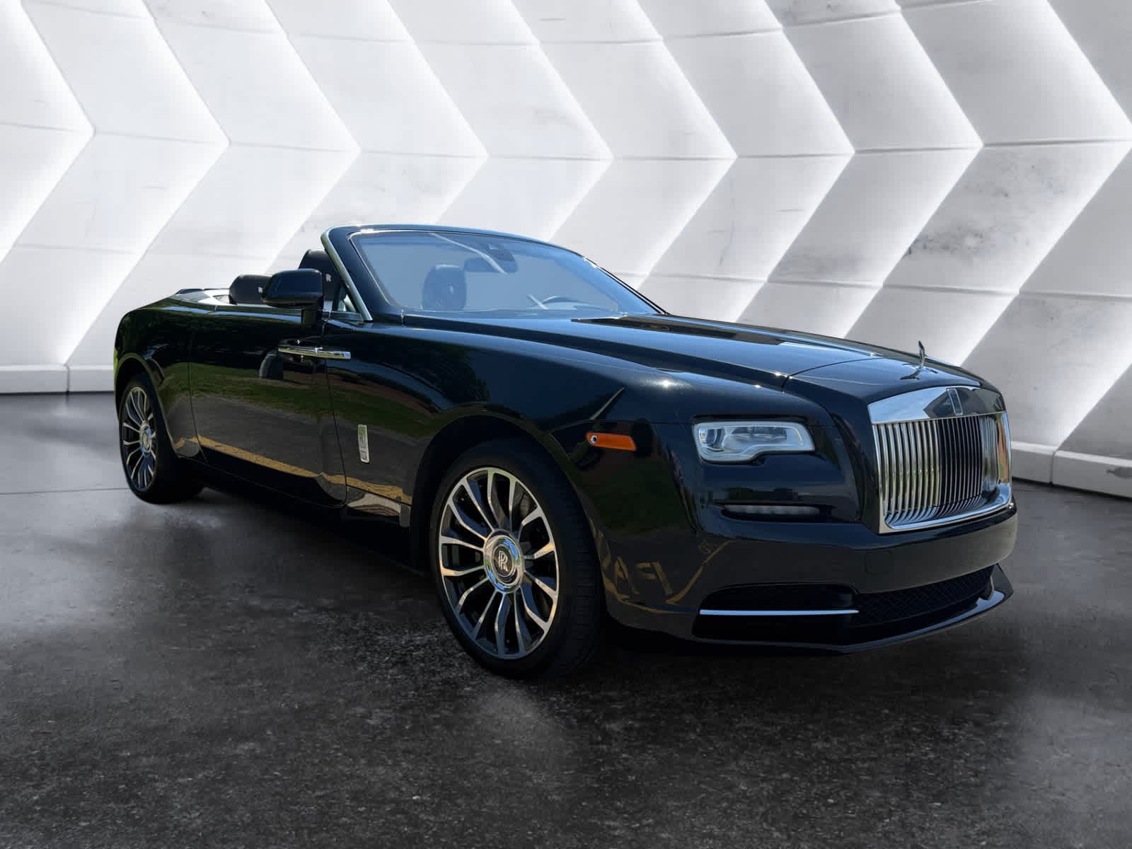 used 2019 Rolls-Royce Dawn car, priced at $256,998