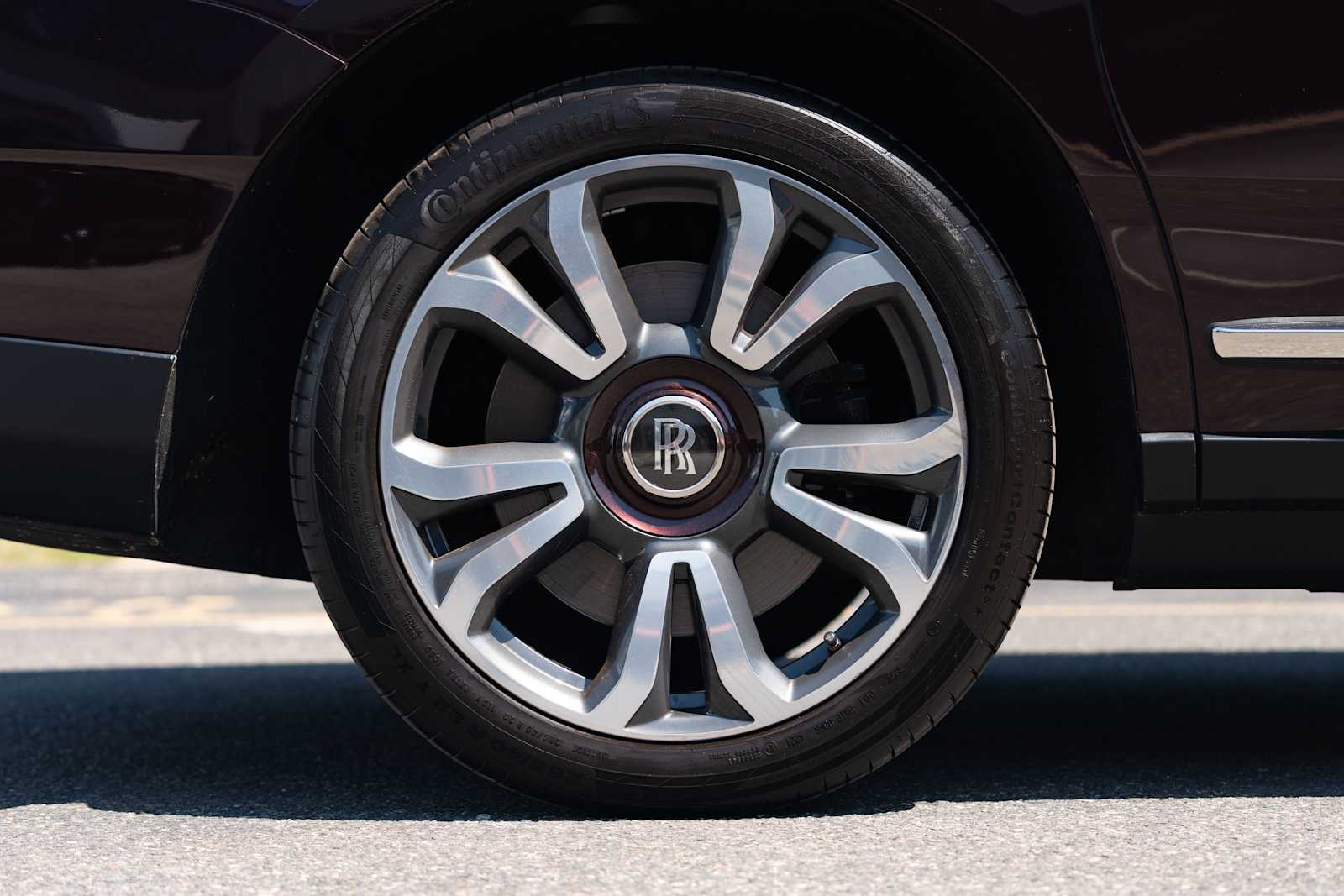 used 2019 Rolls-Royce Cullinan car, priced at $239,998
