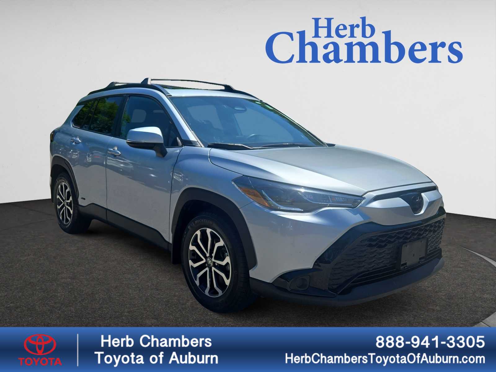 used 2023 Toyota Corolla Cross car, priced at $33,998