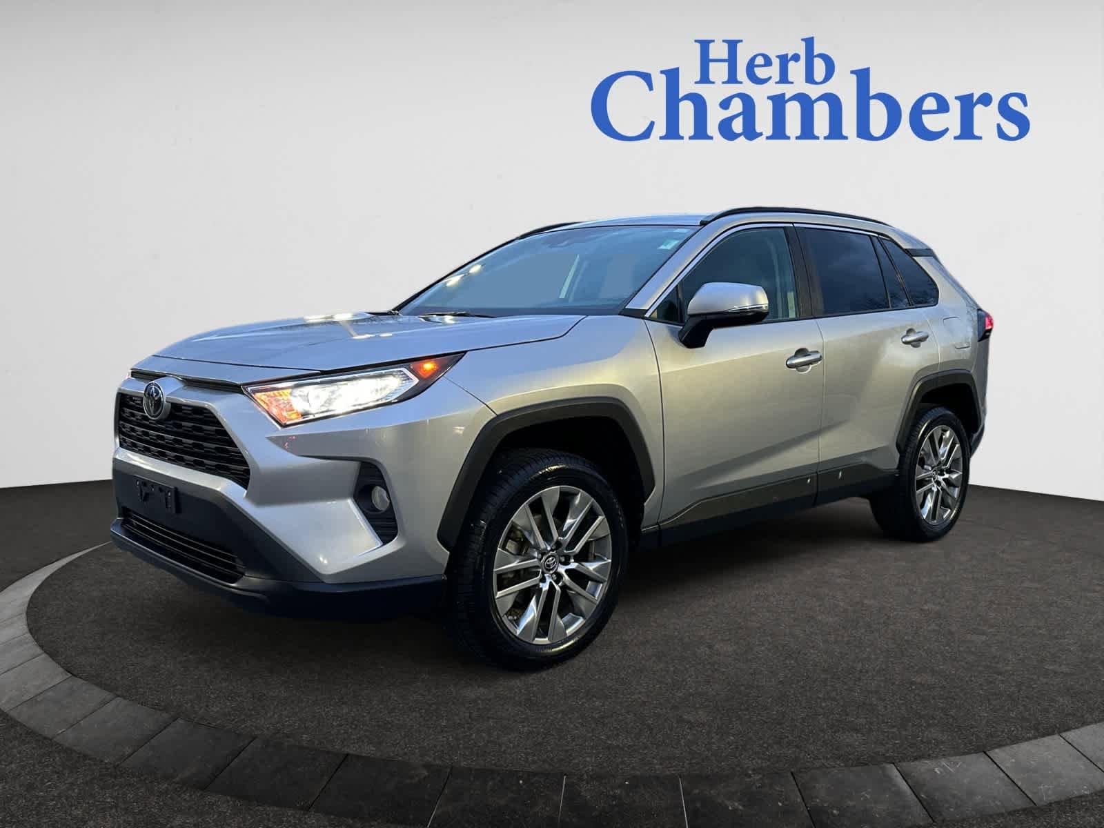 used 2019 Toyota RAV4 car, priced at $32,998