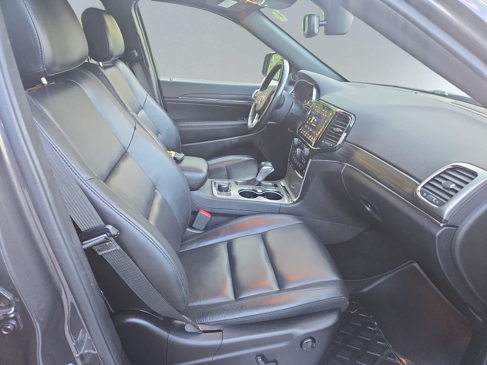 used 2021 Jeep Grand Cherokee car, priced at $38,998
