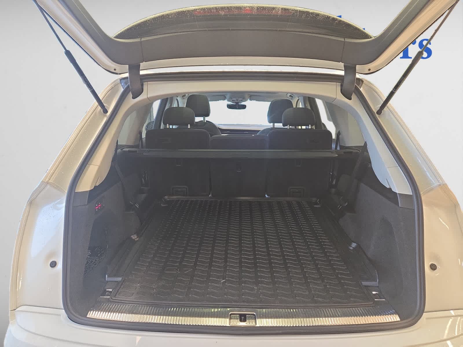 used 2022 Audi Q7 car, priced at $46,998