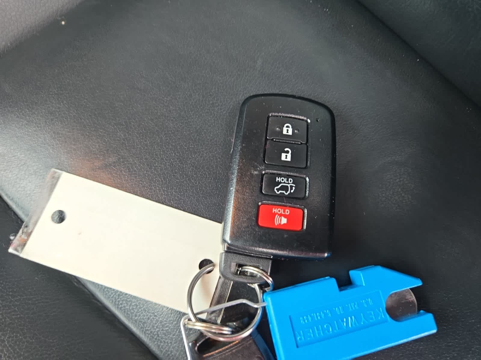 used 2019 Toyota Highlander car, priced at $29,998