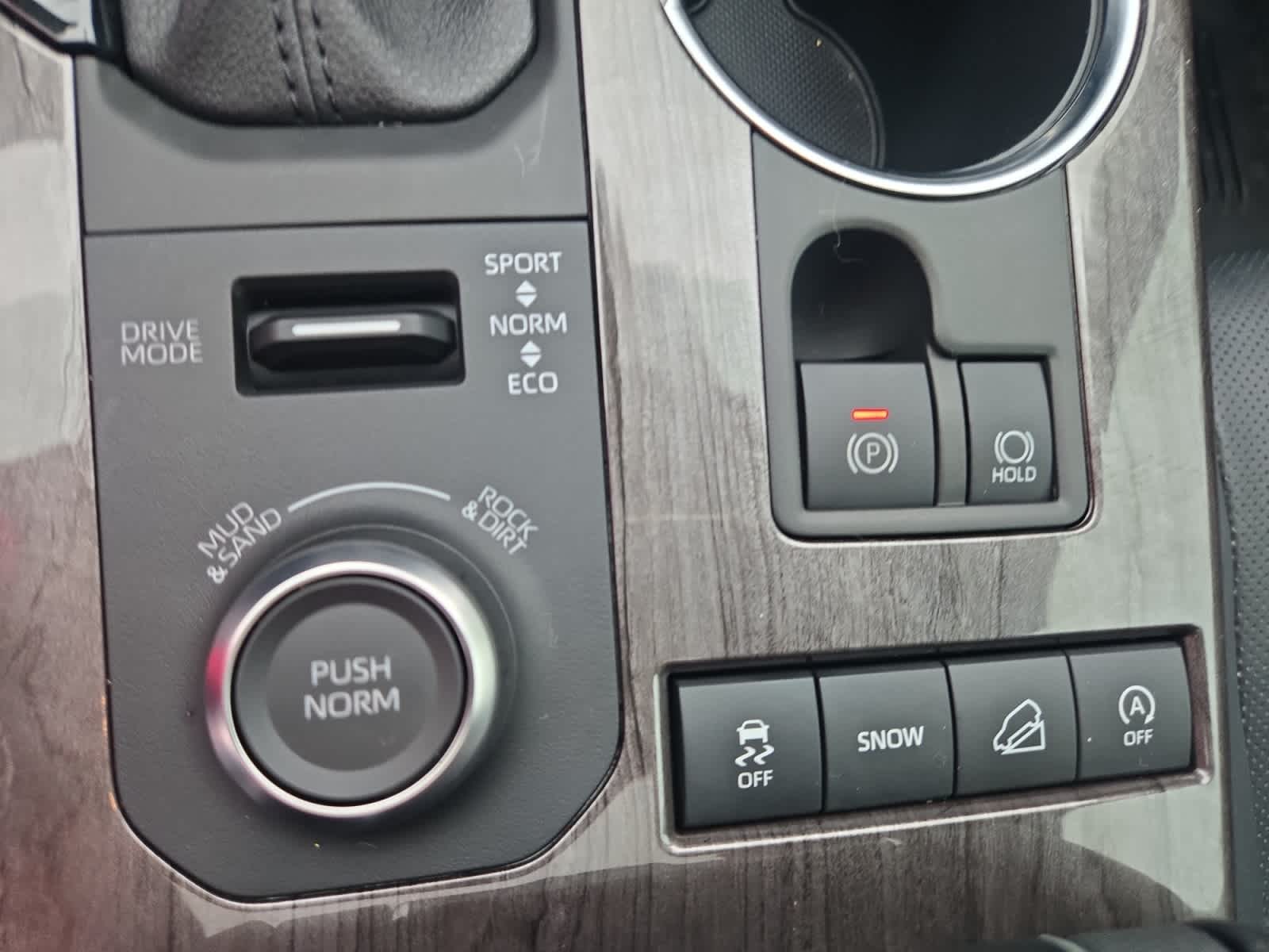 used 2021 Toyota Highlander car, priced at $38,998