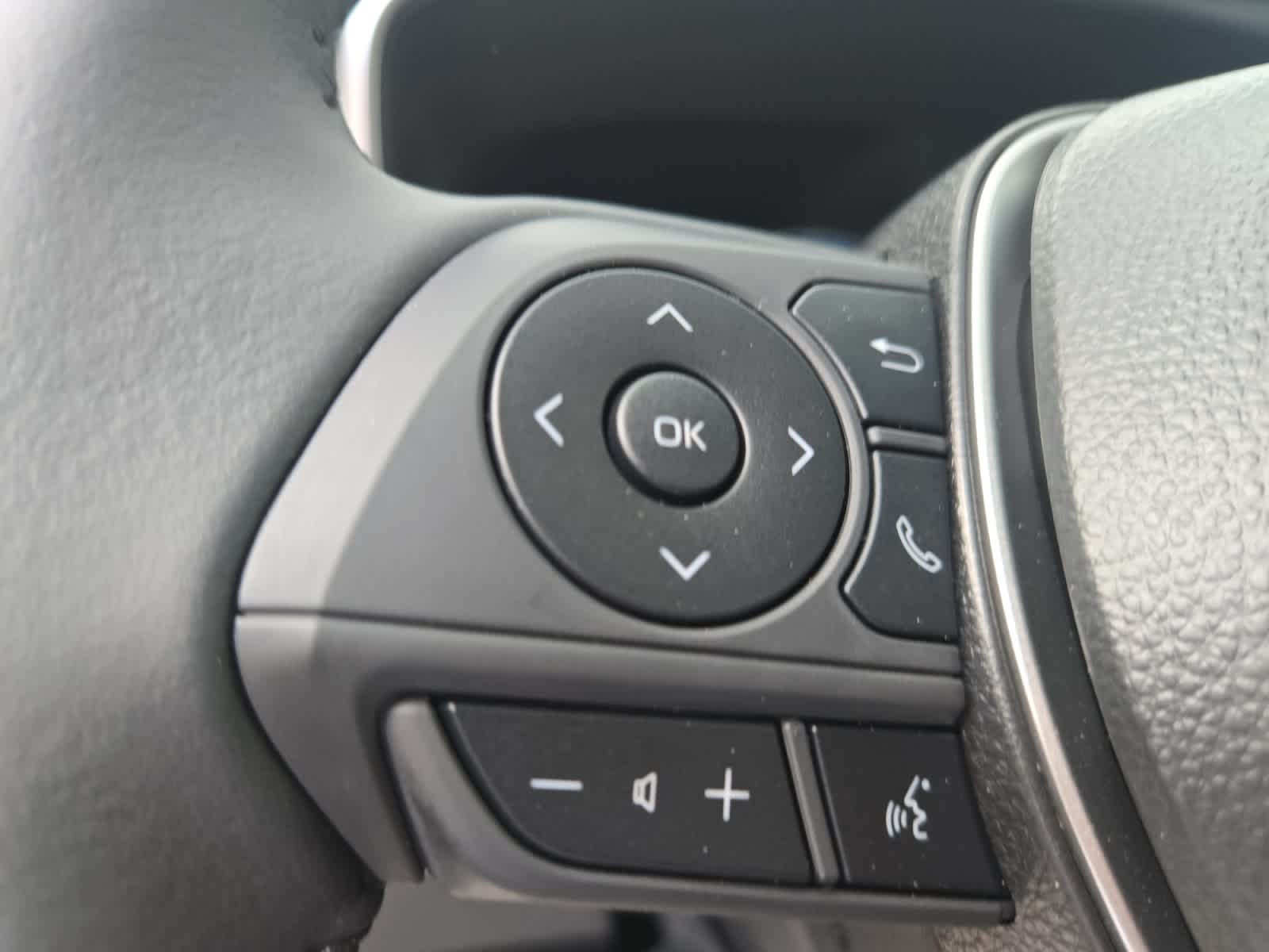 new 2025 Toyota Corolla Cross car, priced at $34,619