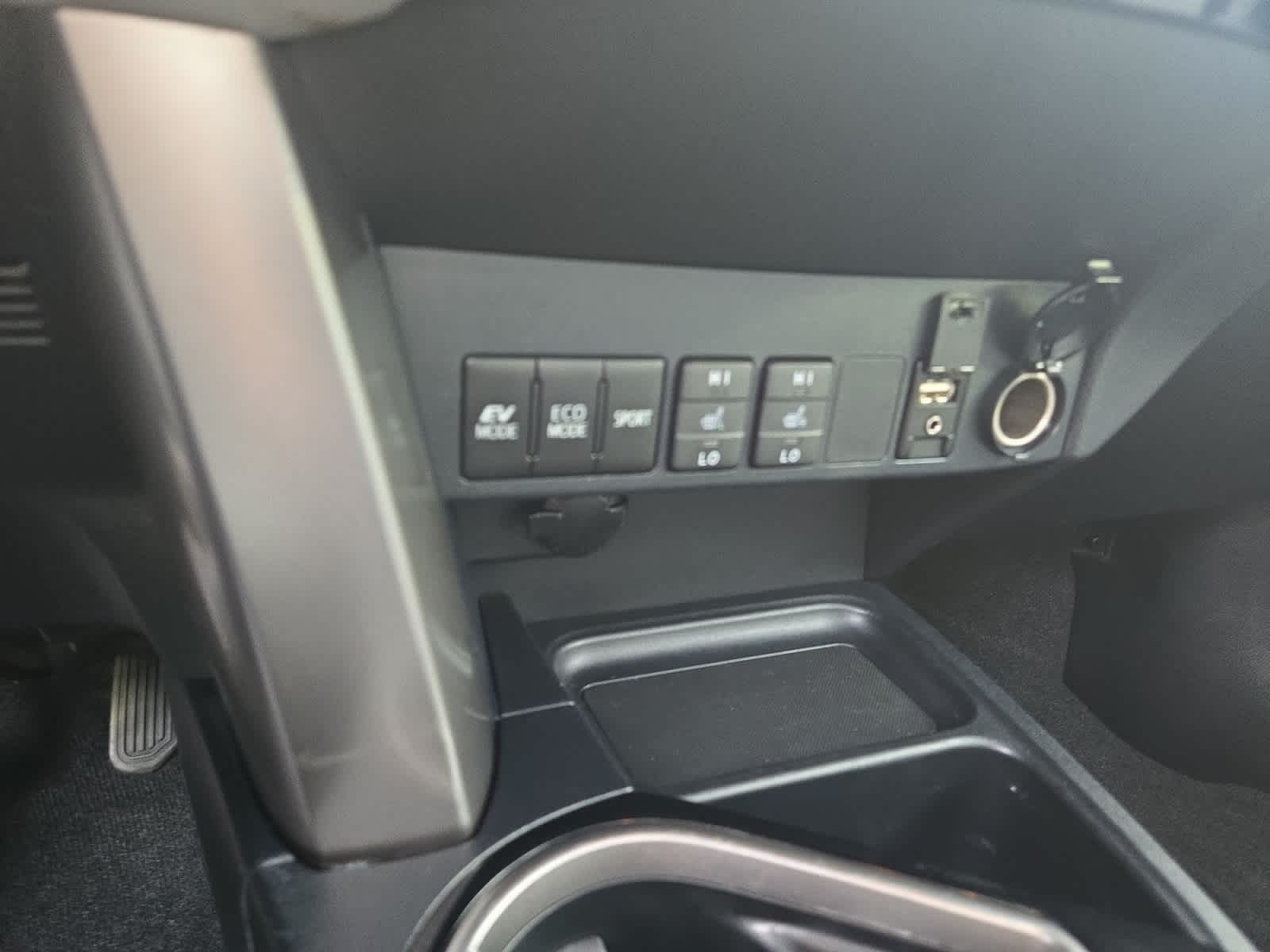 used 2016 Toyota RAV4 Hybrid car, priced at $23,998