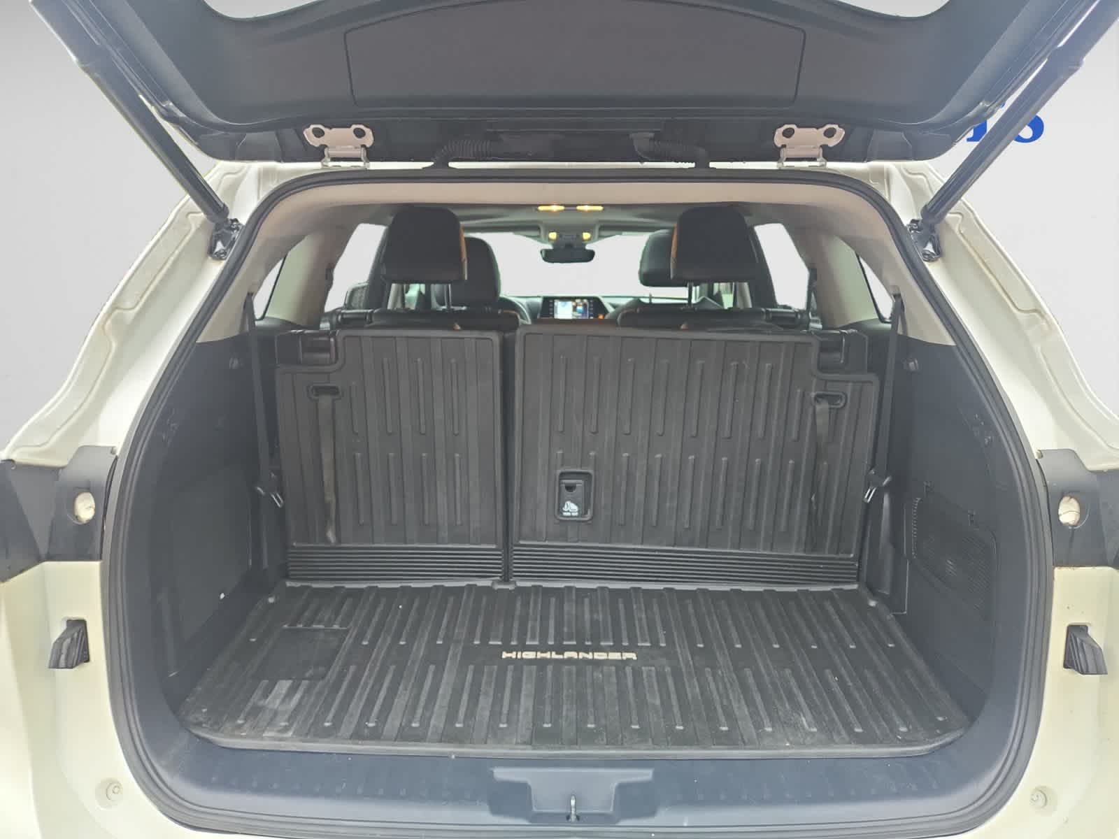 used 2021 Toyota Highlander car, priced at $38,998