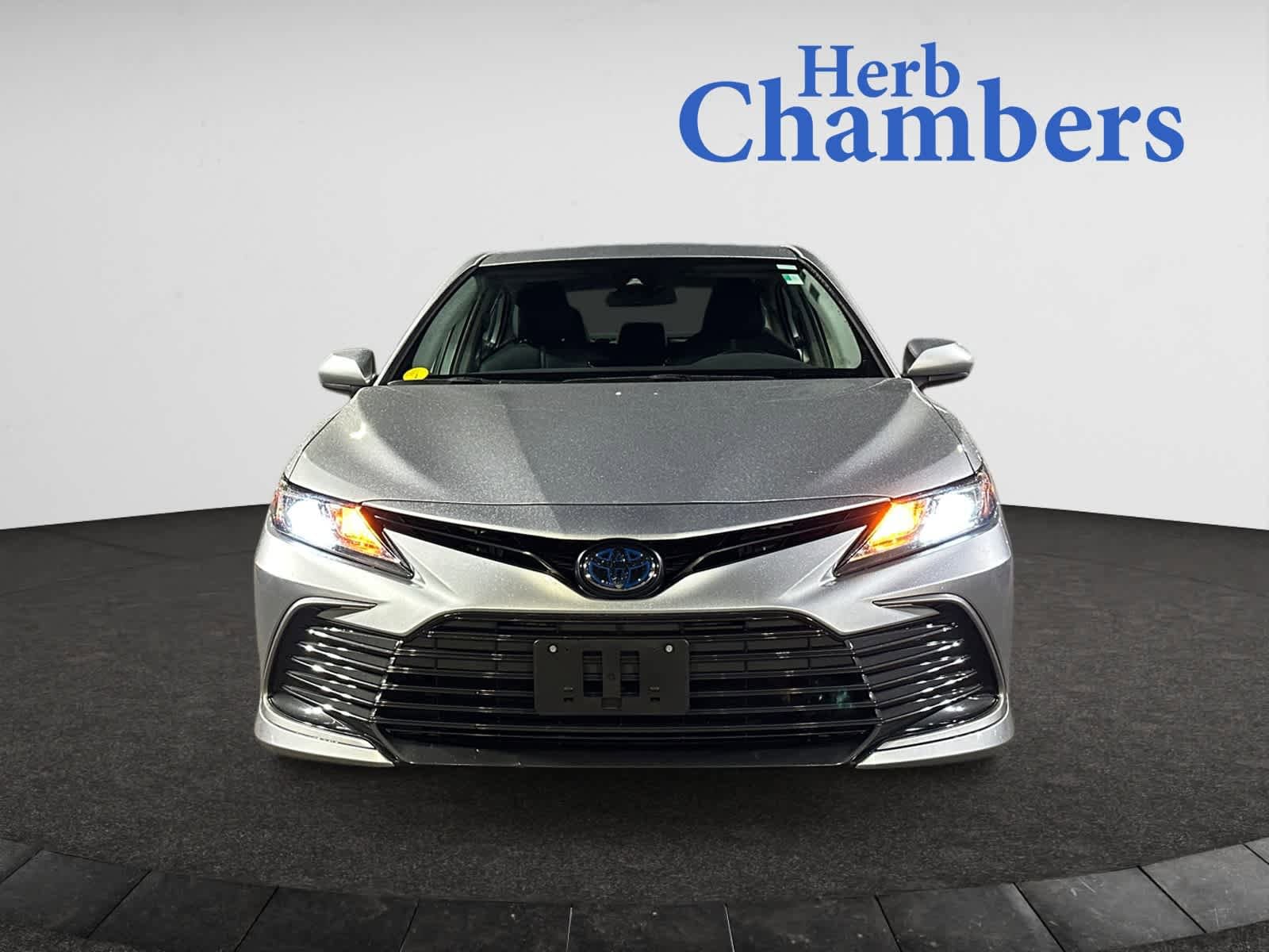 used 2021 Toyota Camry Hybrid car, priced at $27,998