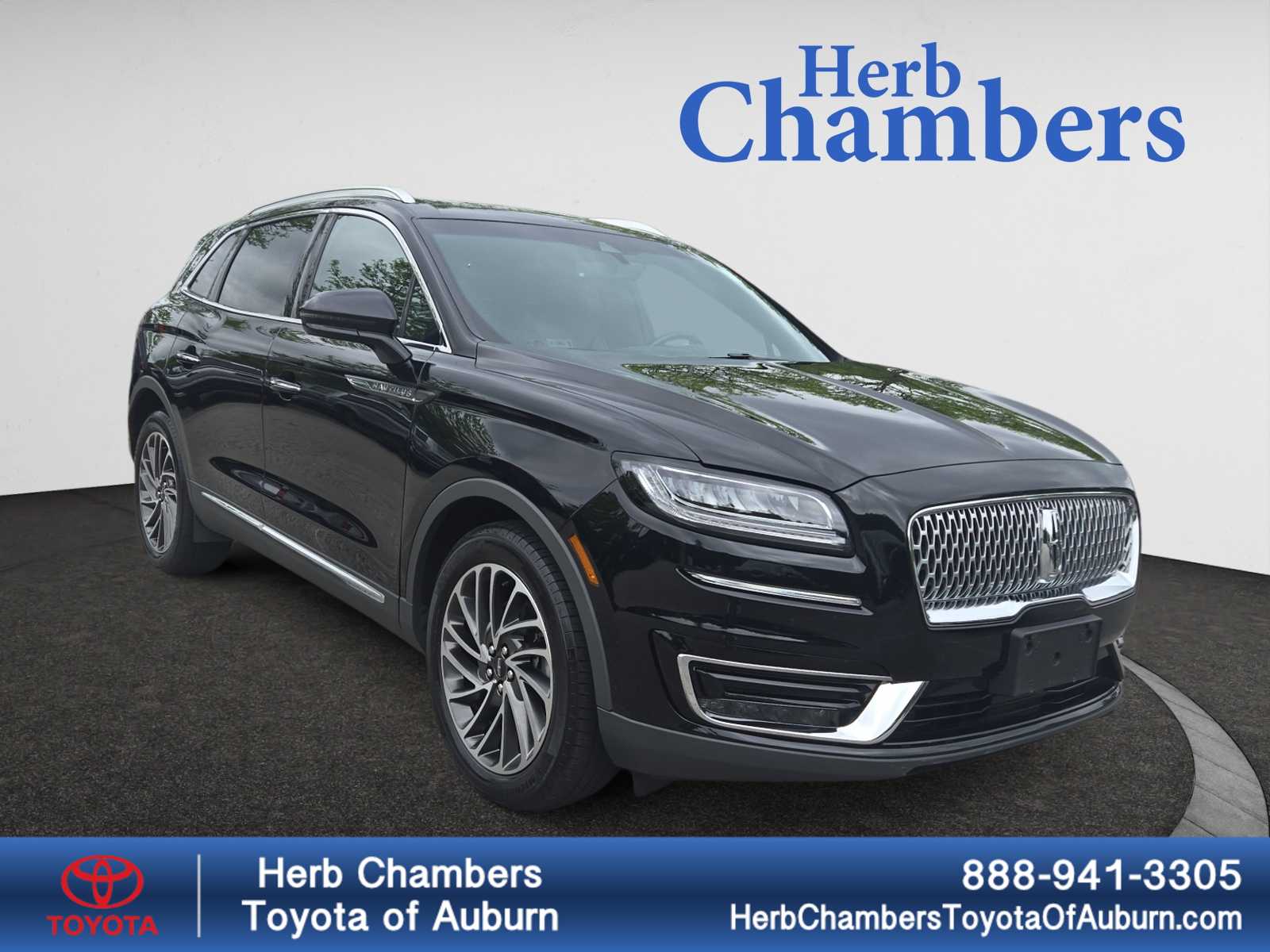 used 2019 Lincoln Nautilus car, priced at $29,998