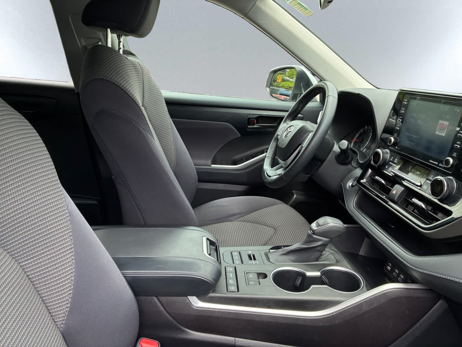 used 2022 Toyota Highlander car, priced at $36,998