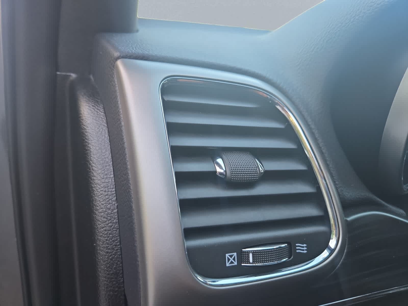used 2021 Jeep Grand Cherokee car, priced at $38,998