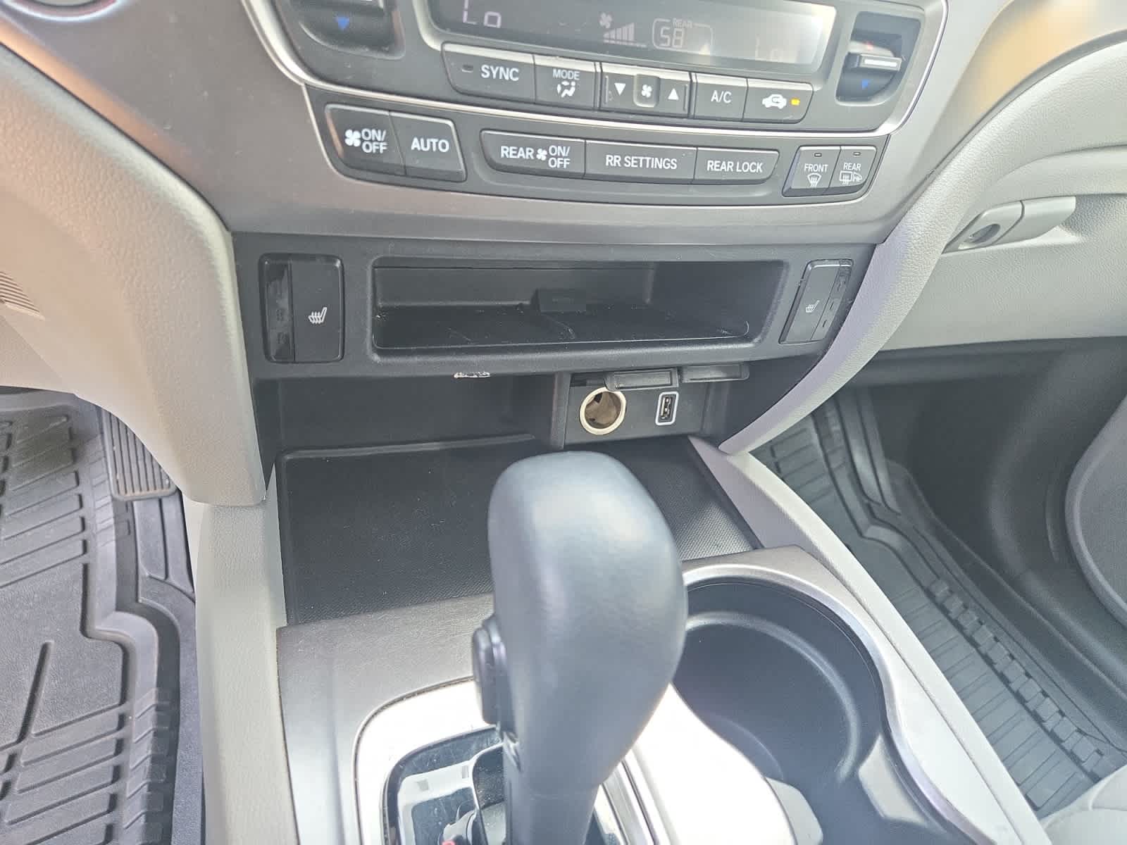 used 2020 Honda Pilot car, priced at $29,998