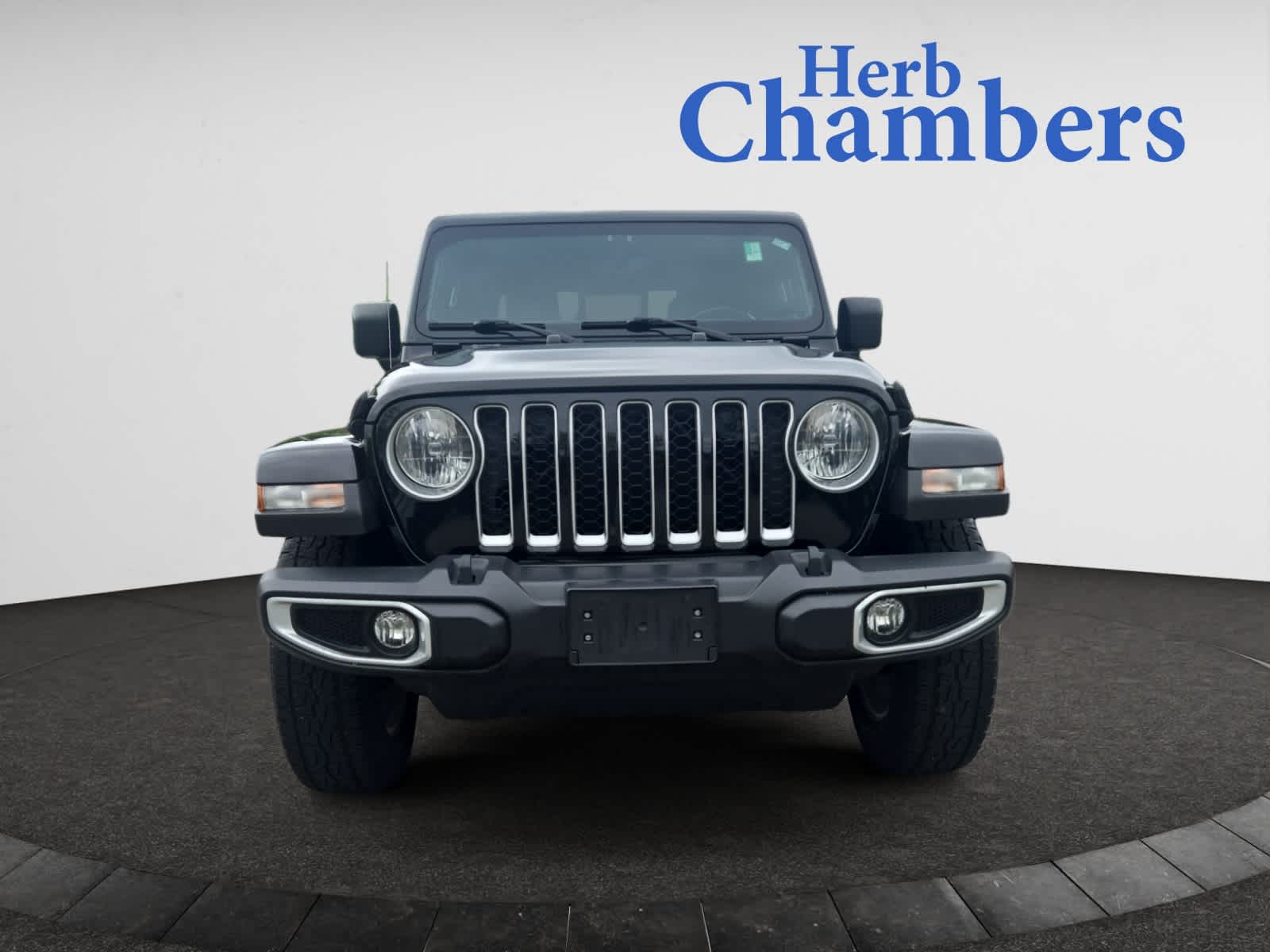 used 2021 Jeep Gladiator car, priced at $33,998