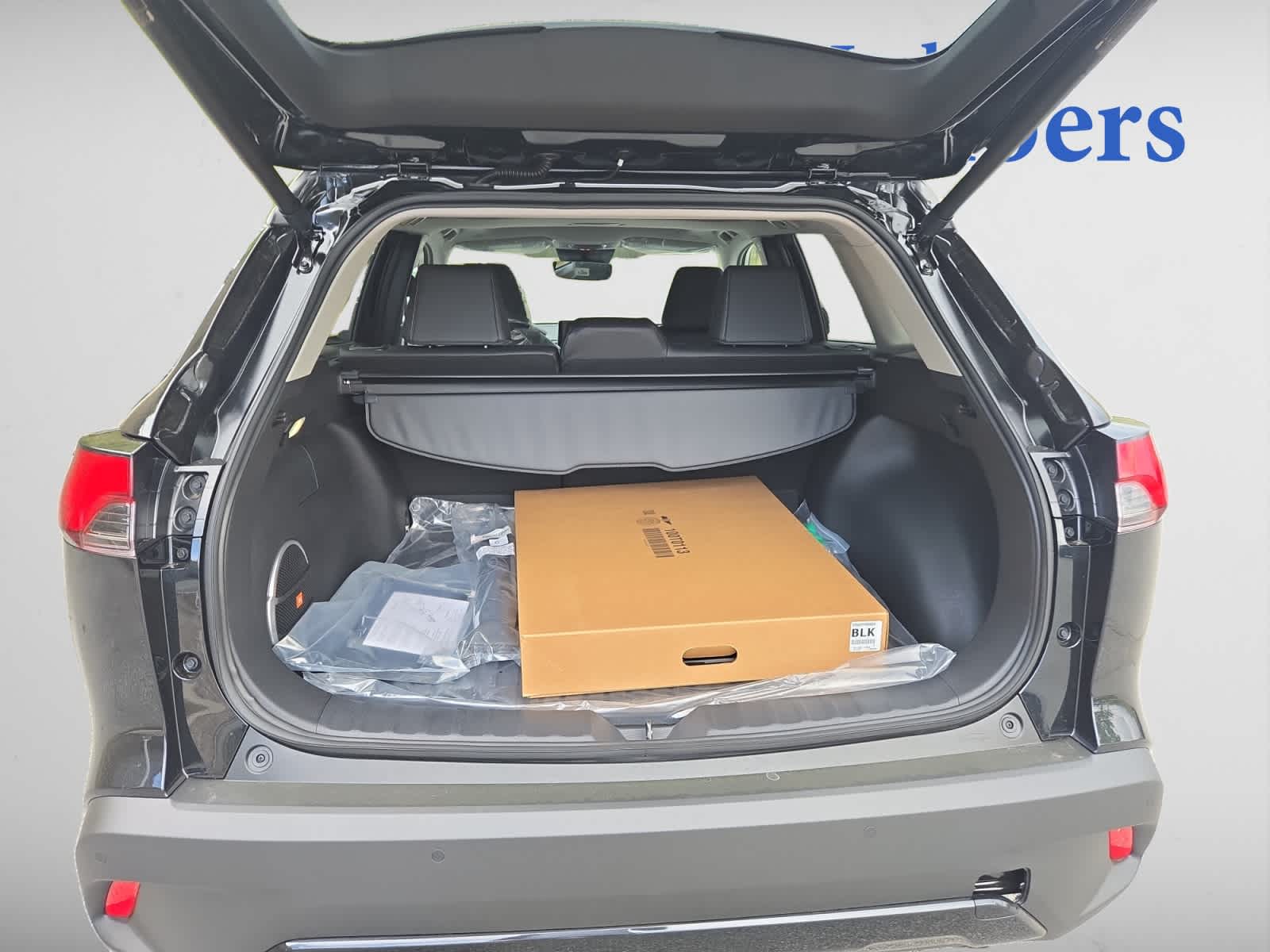 new 2025 Toyota Corolla Cross car, priced at $34,619