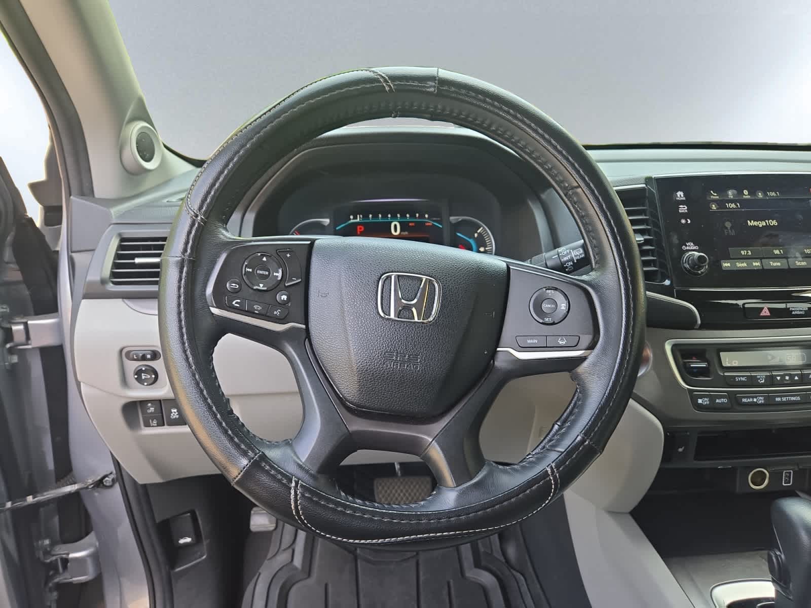 used 2020 Honda Pilot car, priced at $29,998