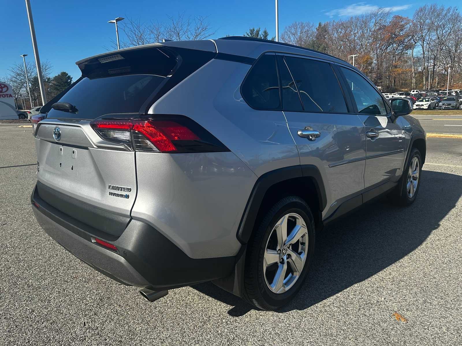 used 2021 Toyota RAV4 Hybrid car, priced at $26,998