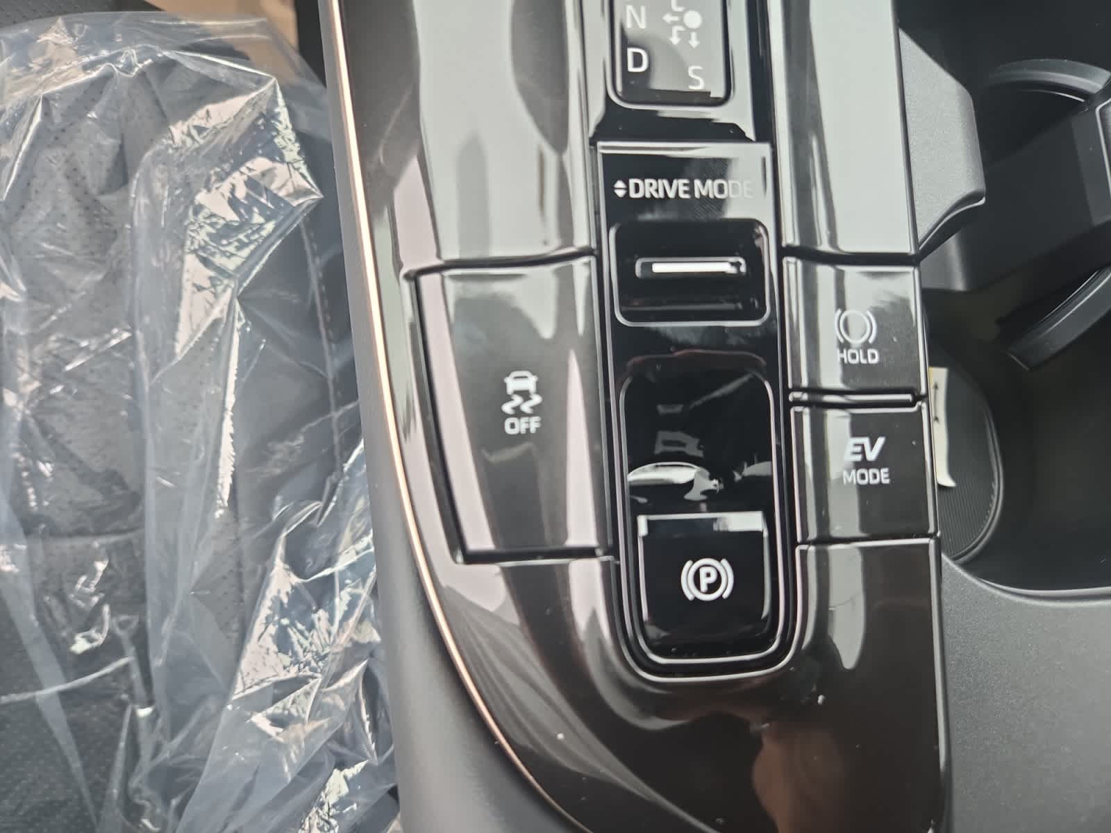 new 2025 Toyota Crown Signia car, priced at $52,740