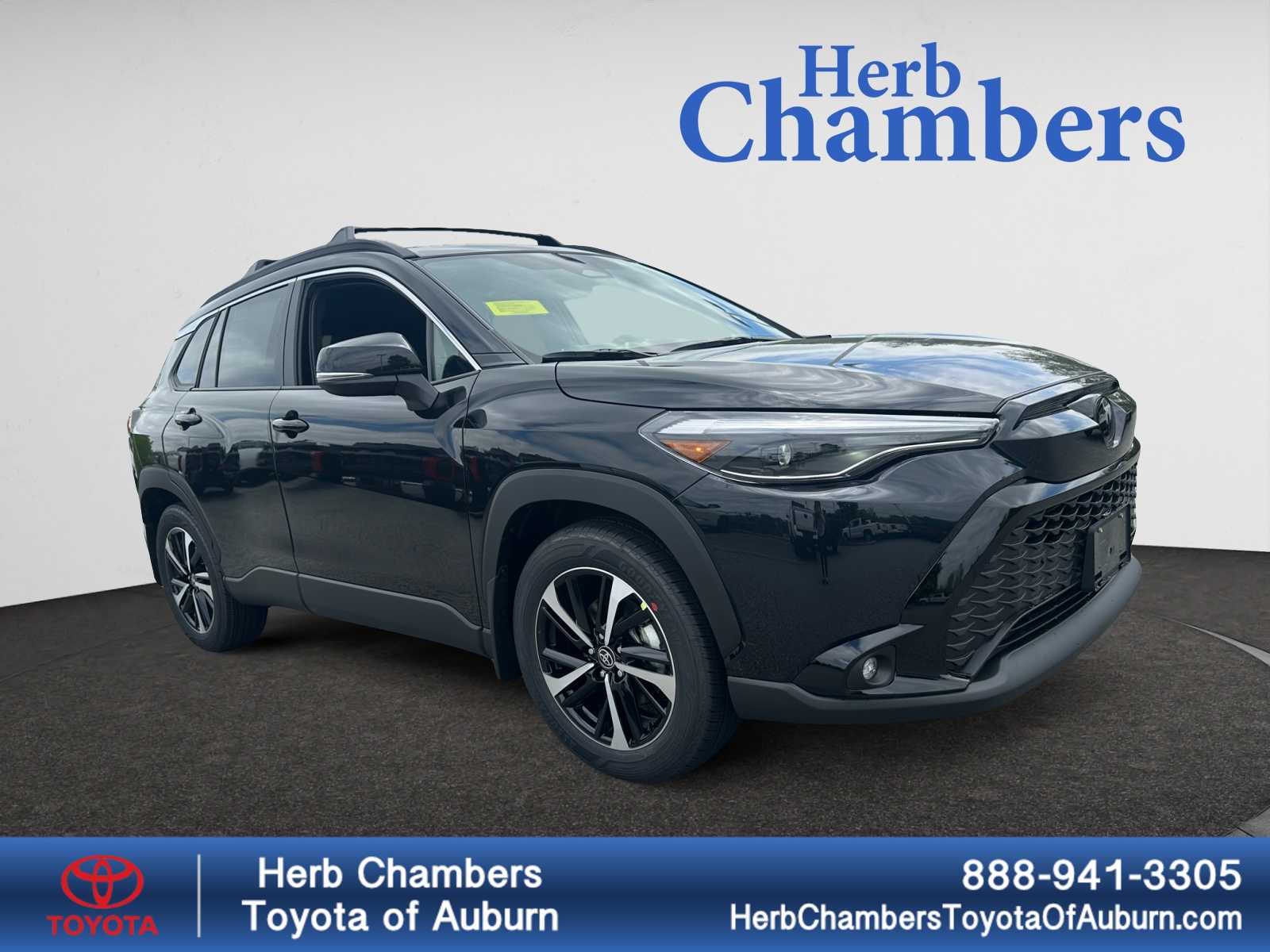 new 2025 Toyota Corolla Cross Hybrid car, priced at $37,038