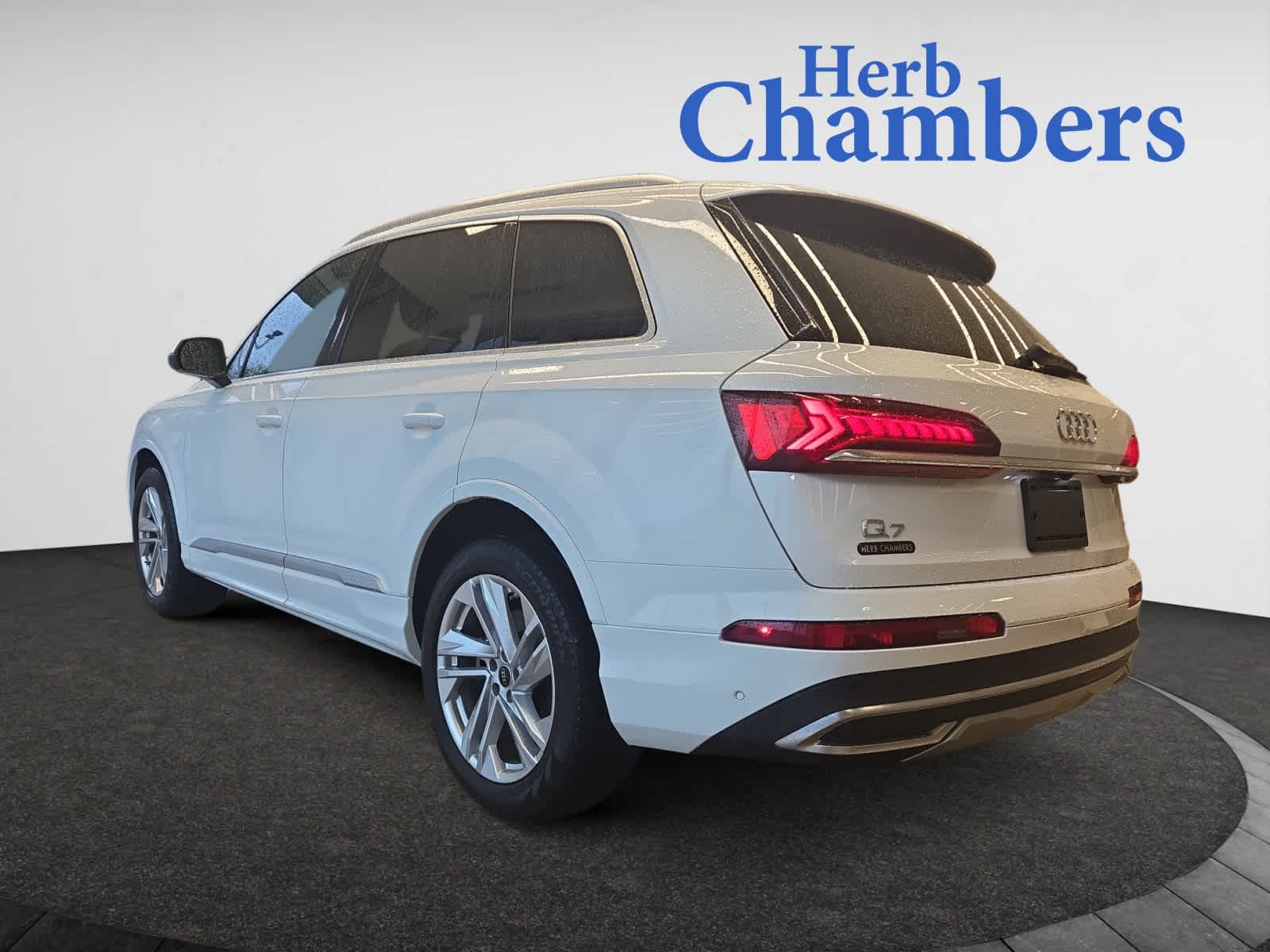 used 2022 Audi Q7 car, priced at $46,998