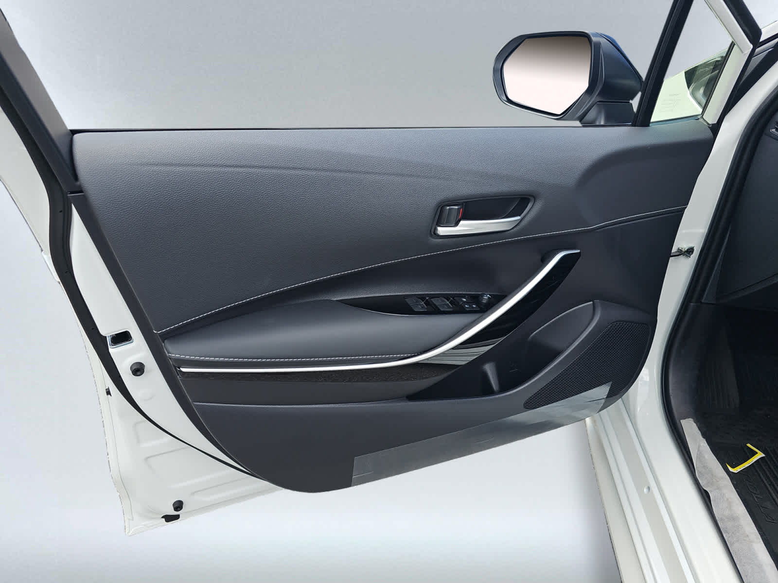 new 2025 Toyota Corolla Hatchback car, priced at $29,797