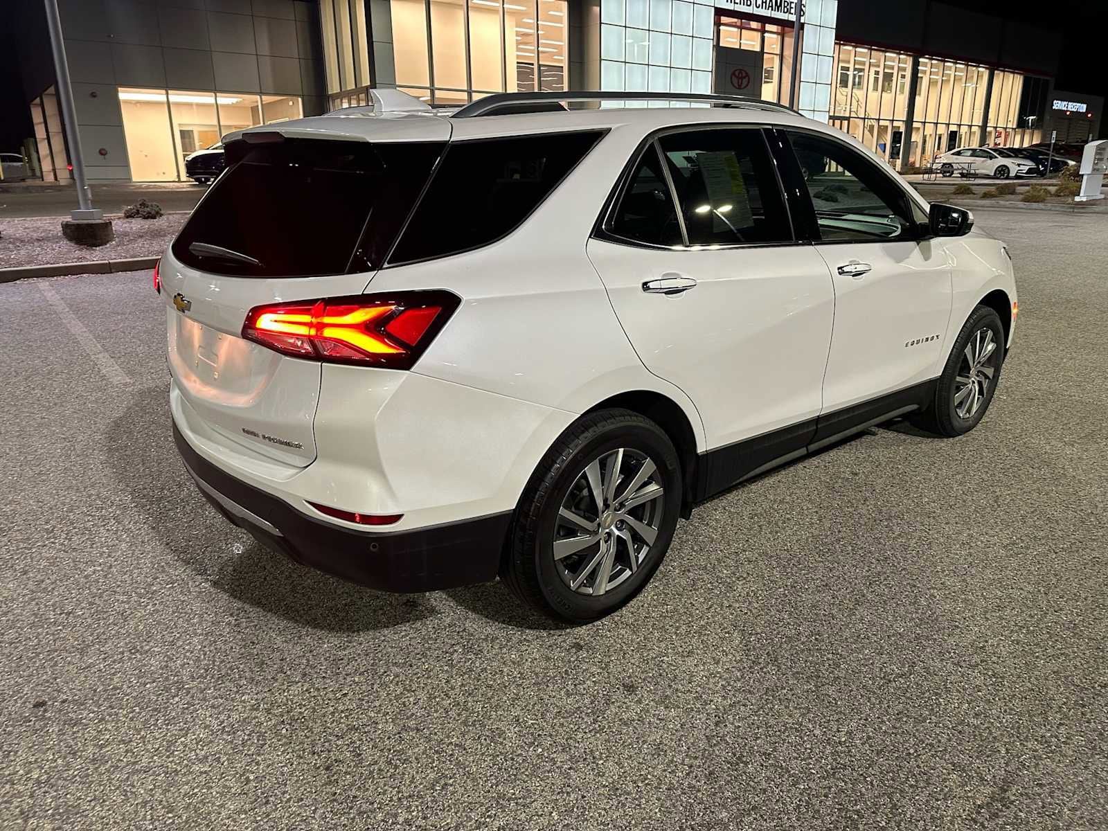 used 2023 Chevrolet Equinox car, priced at $28,998