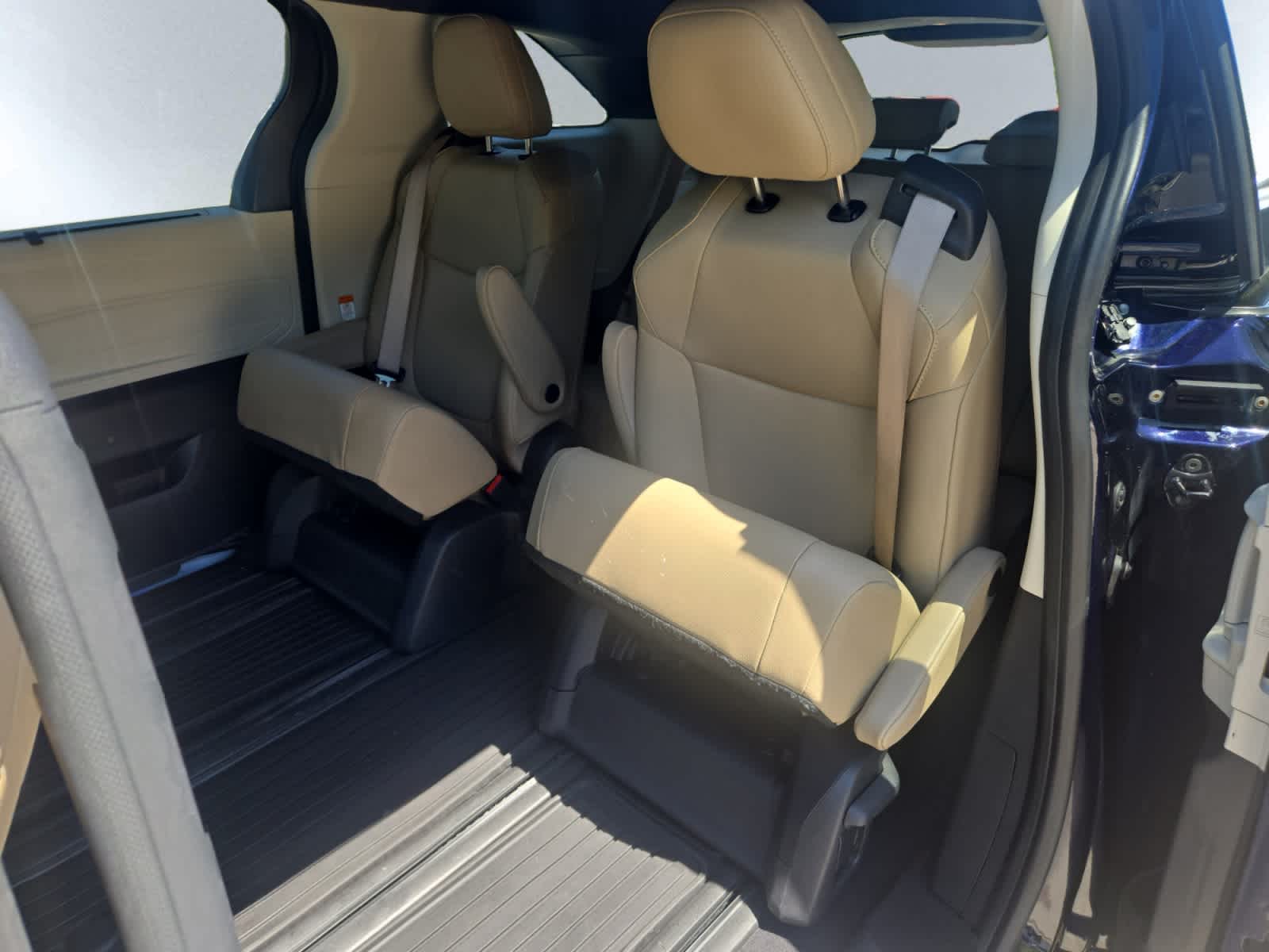 used 2022 Toyota Sienna car, priced at $43,998