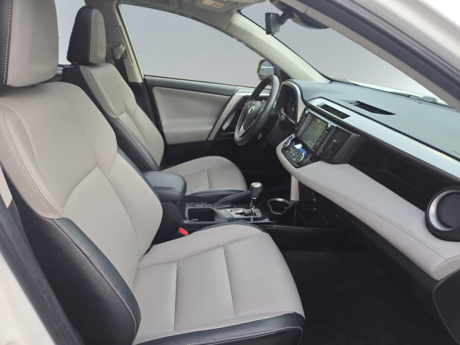 used 2016 Toyota RAV4 Hybrid car, priced at $23,998