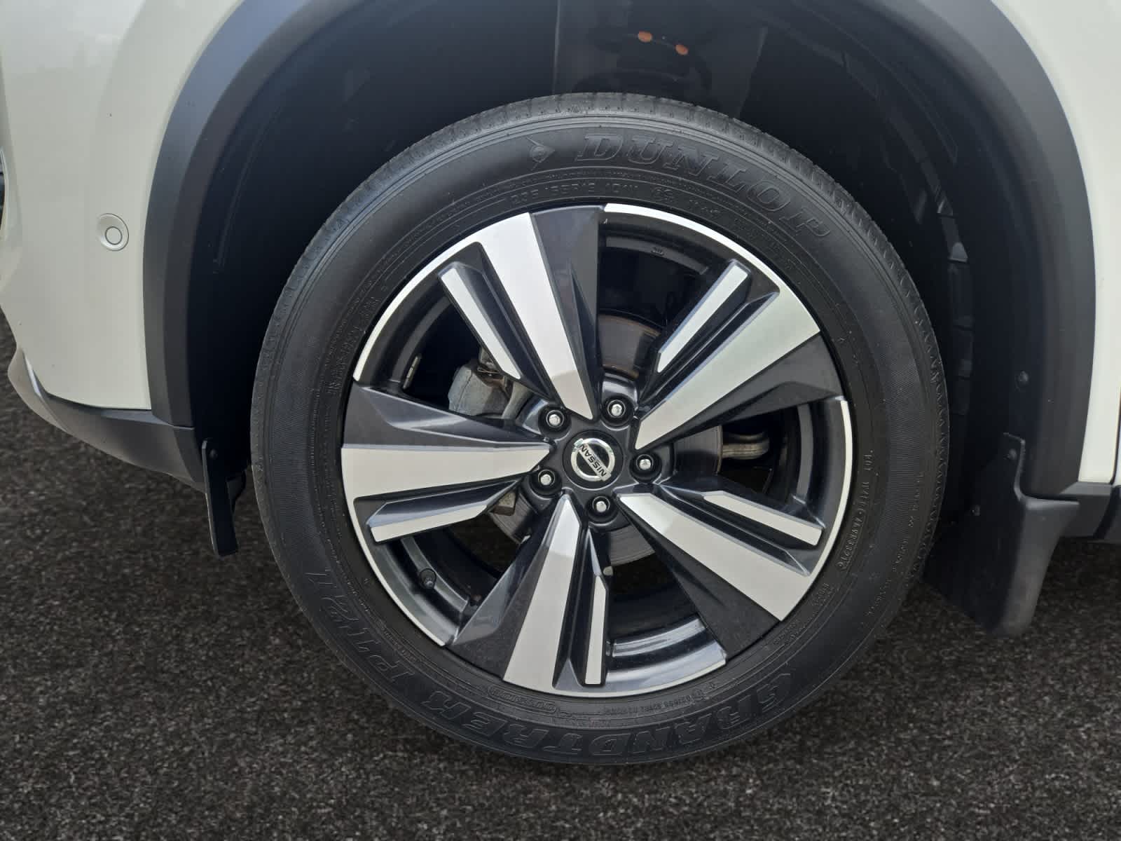 used 2021 Nissan Rogue car, priced at $33,998