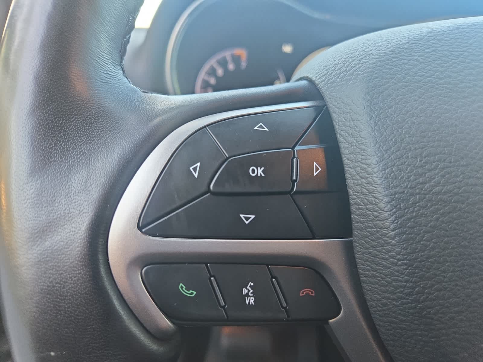 used 2021 Jeep Grand Cherokee car, priced at $38,998