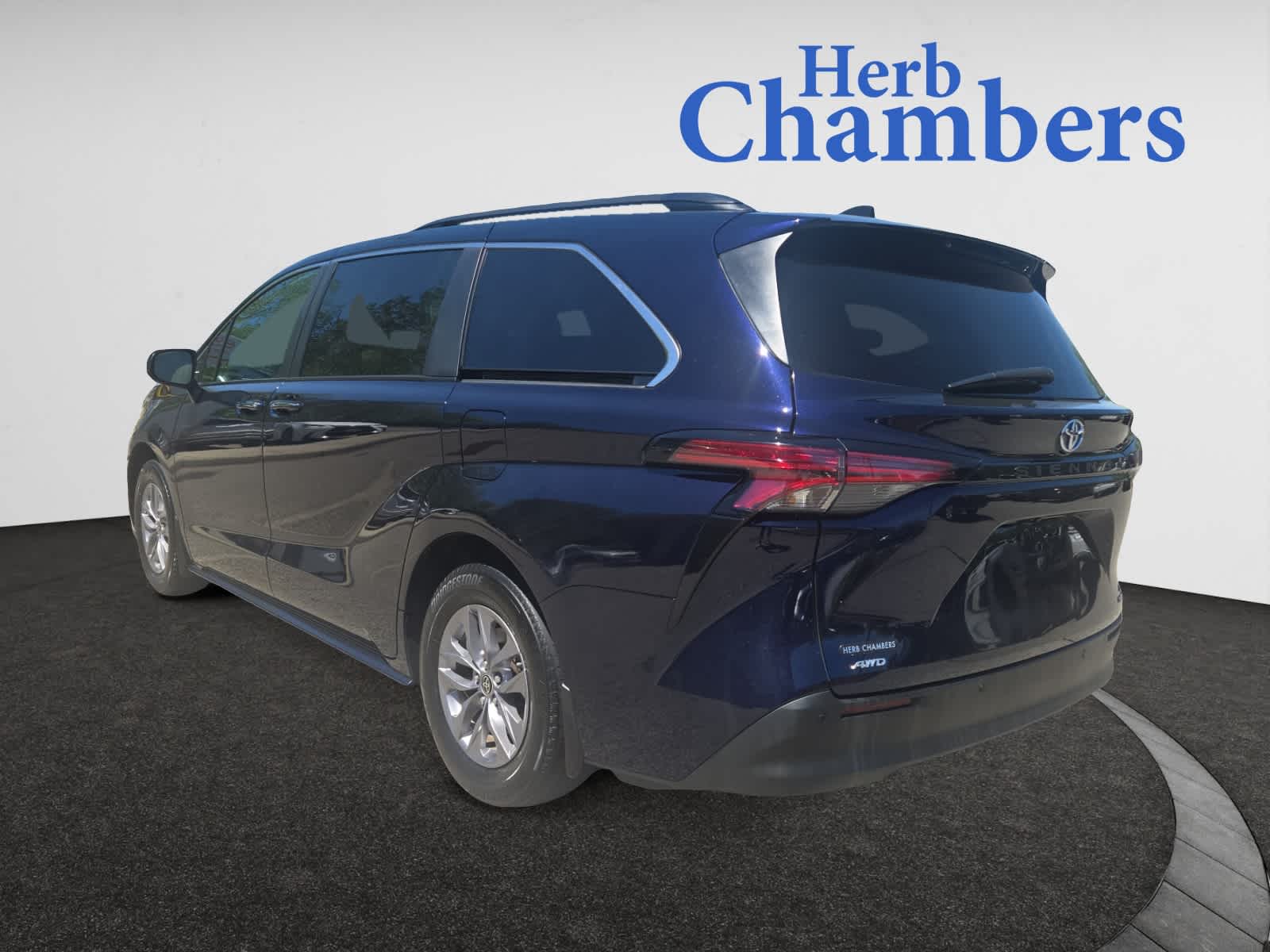 used 2022 Toyota Sienna car, priced at $43,998