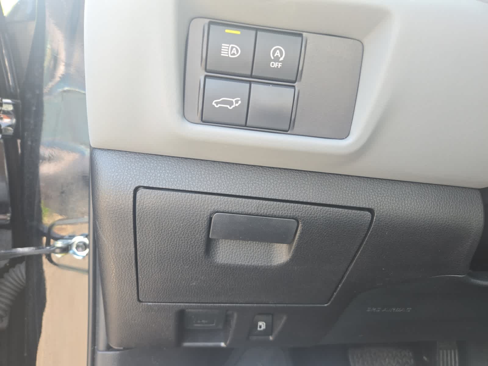 used 2023 Toyota Highlander car, priced at $39,998