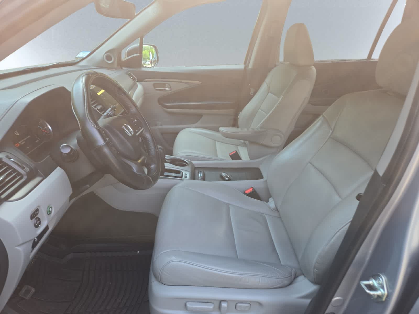 used 2020 Honda Pilot car, priced at $29,998