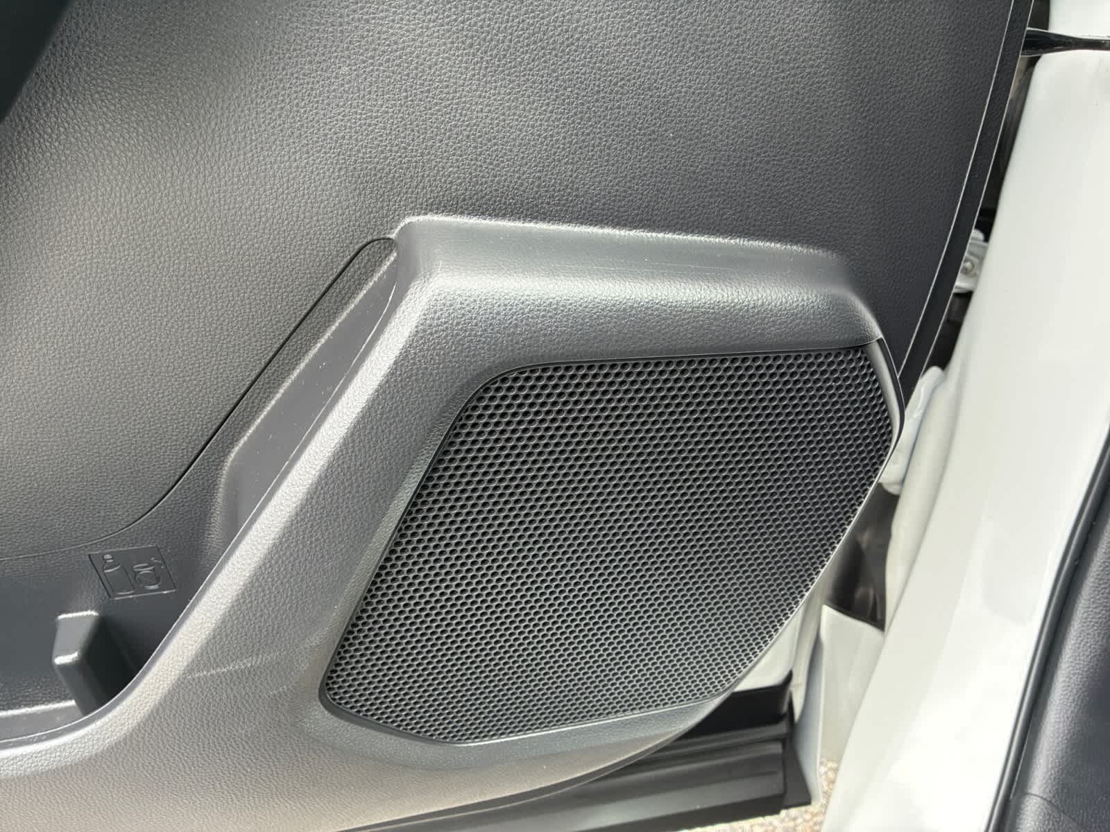 used 2022 Toyota Highlander car, priced at $36,998