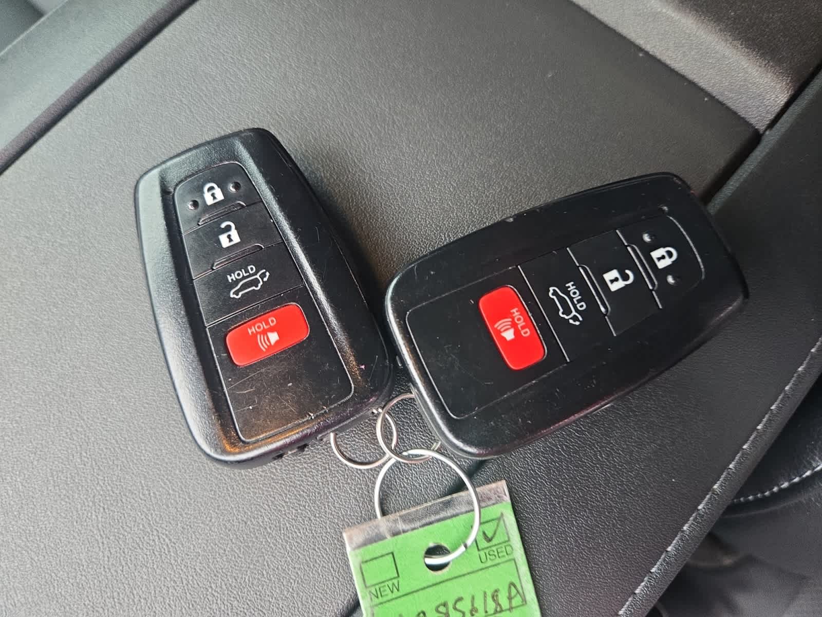 used 2022 Toyota Highlander car, priced at $46,998