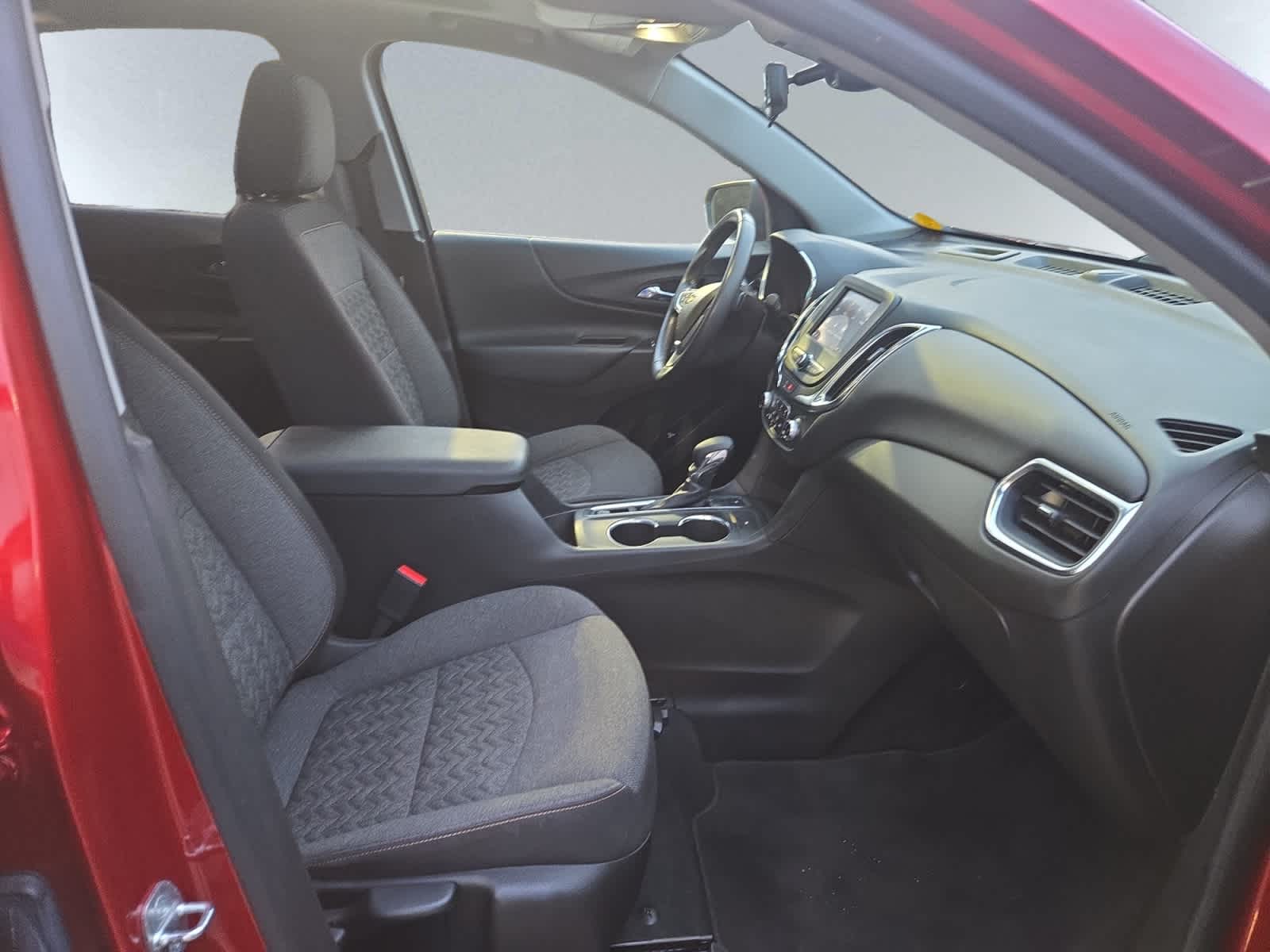 used 2022 Chevrolet Equinox car, priced at $24,998