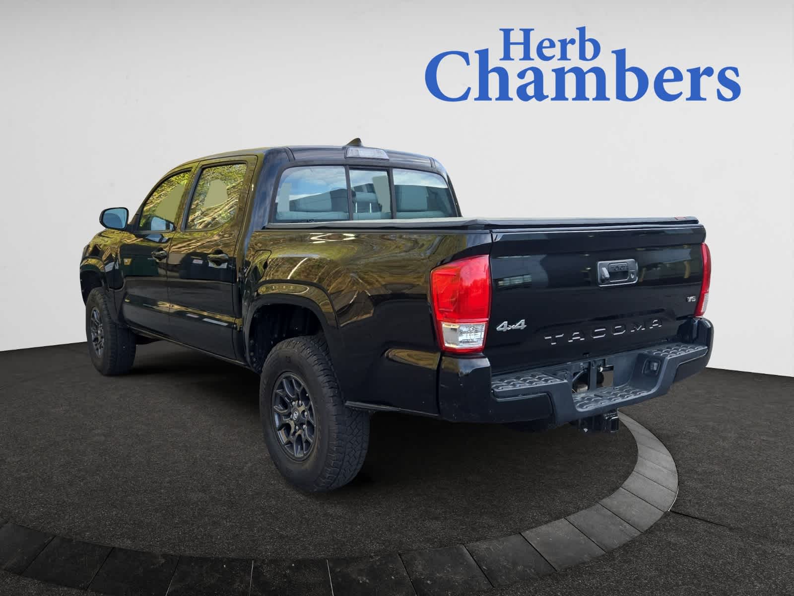 used 2016 Toyota Tacoma car, priced at $29,998