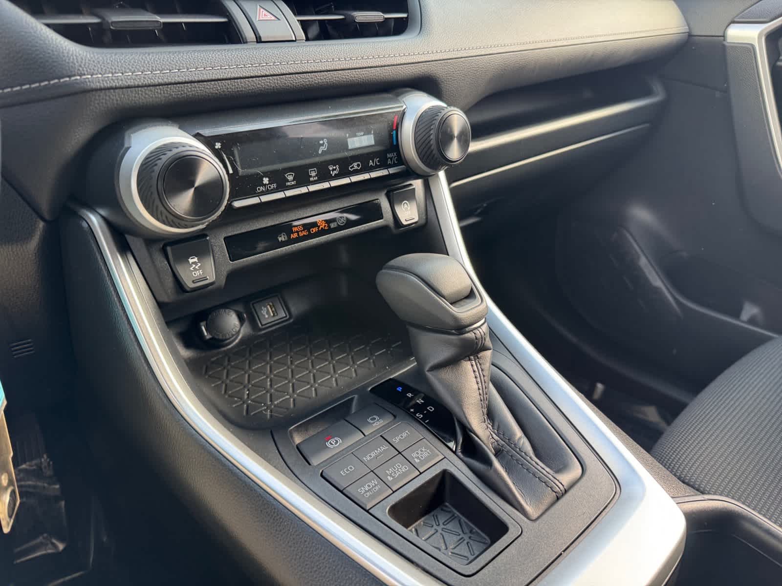 used 2023 Toyota RAV4 car, priced at $32,998