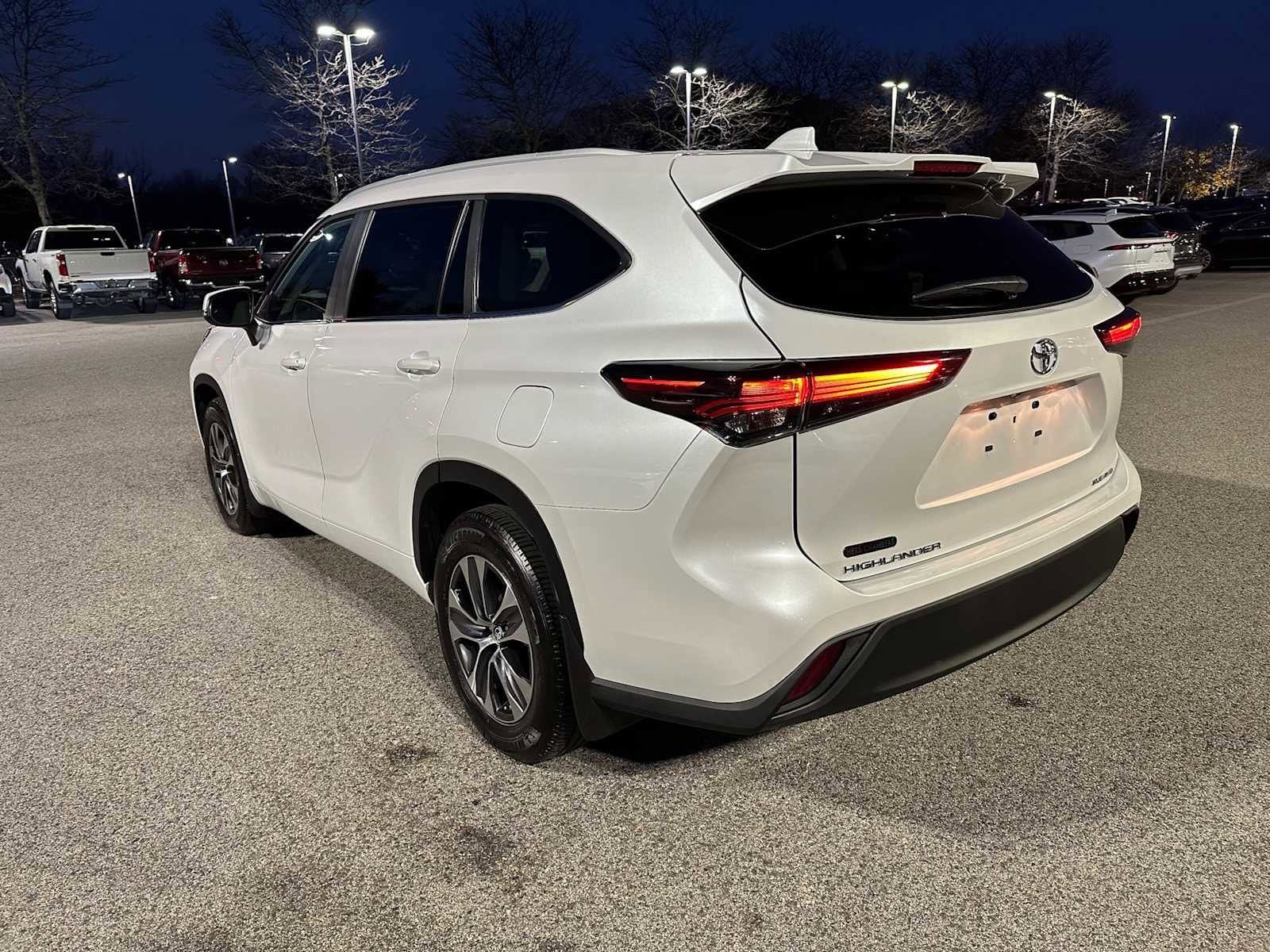 used 2024 Toyota Highlander car, priced at $46,998