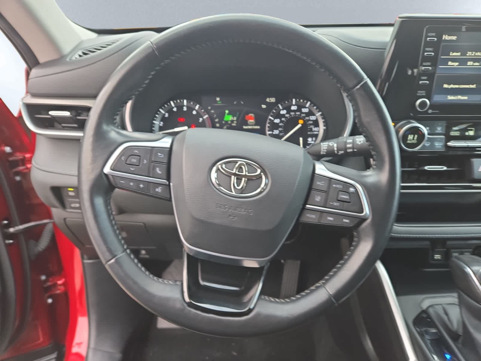 used 2021 Toyota Highlander car, priced at $36,998