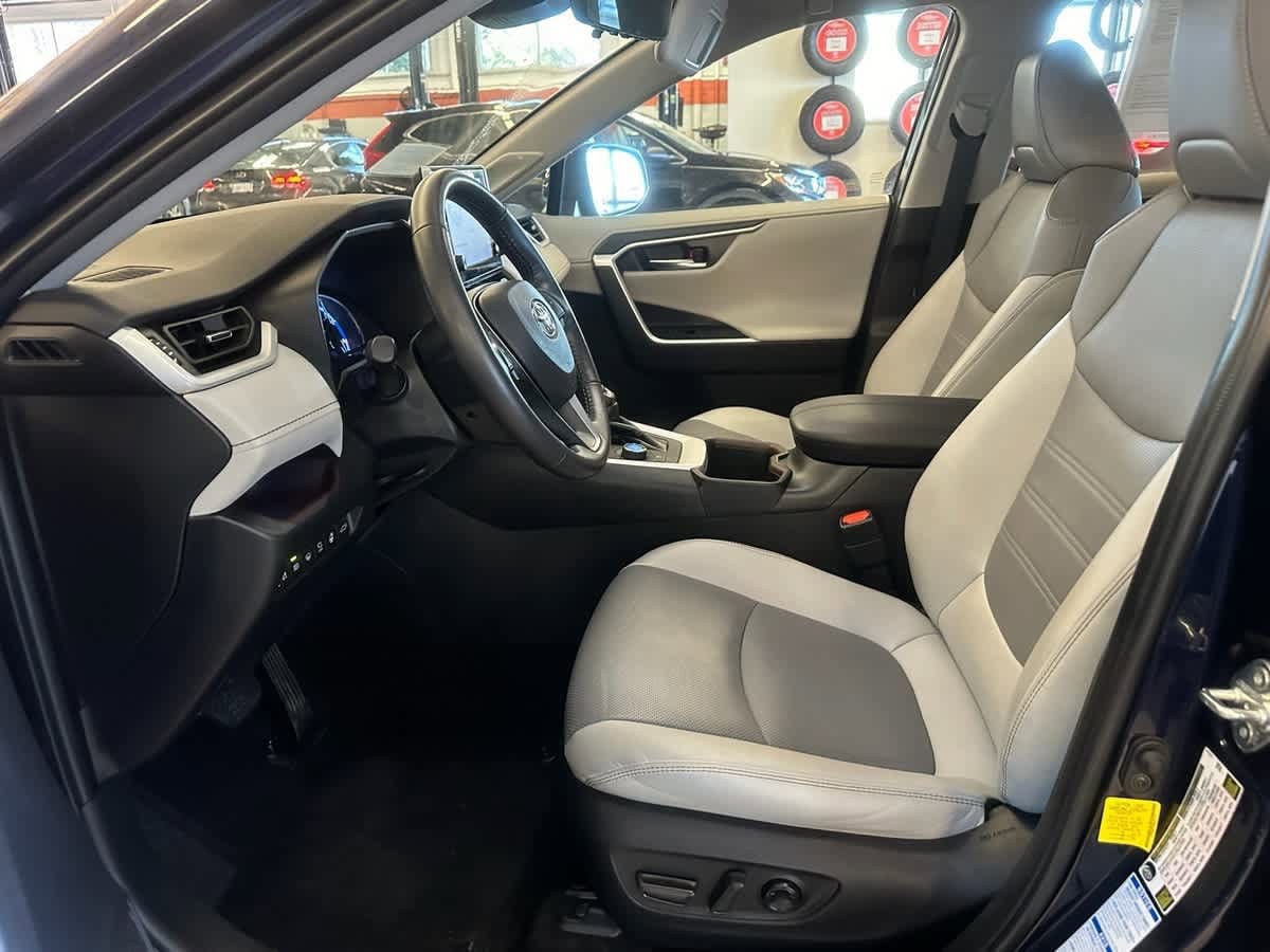 used 2022 Toyota RAV4 Hybrid car, priced at $33,998
