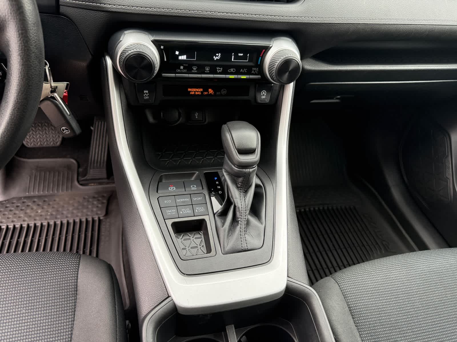 used 2022 Toyota RAV4 car, priced at $28,998