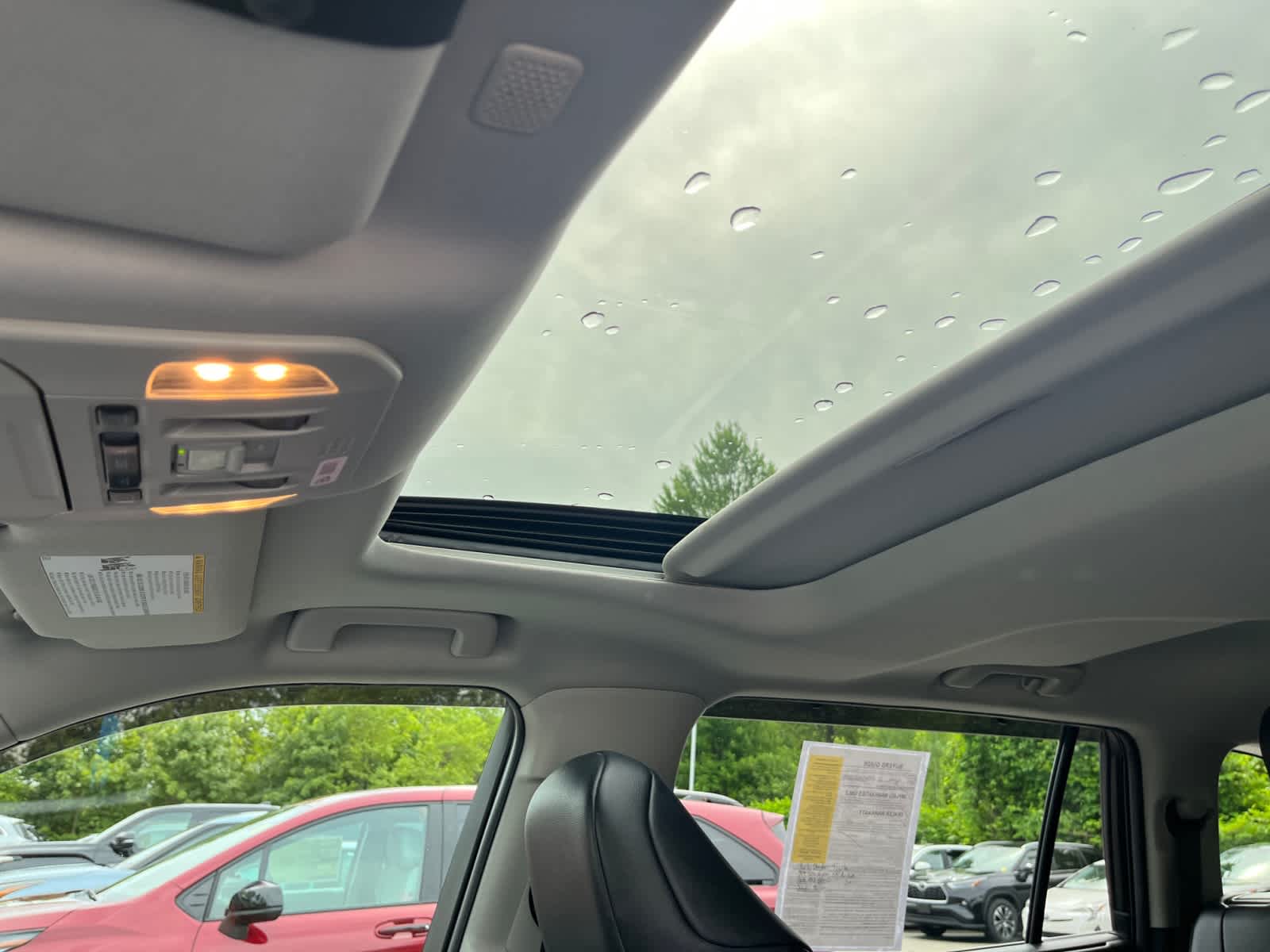 used 2022 Toyota Highlander car, priced at $33,998